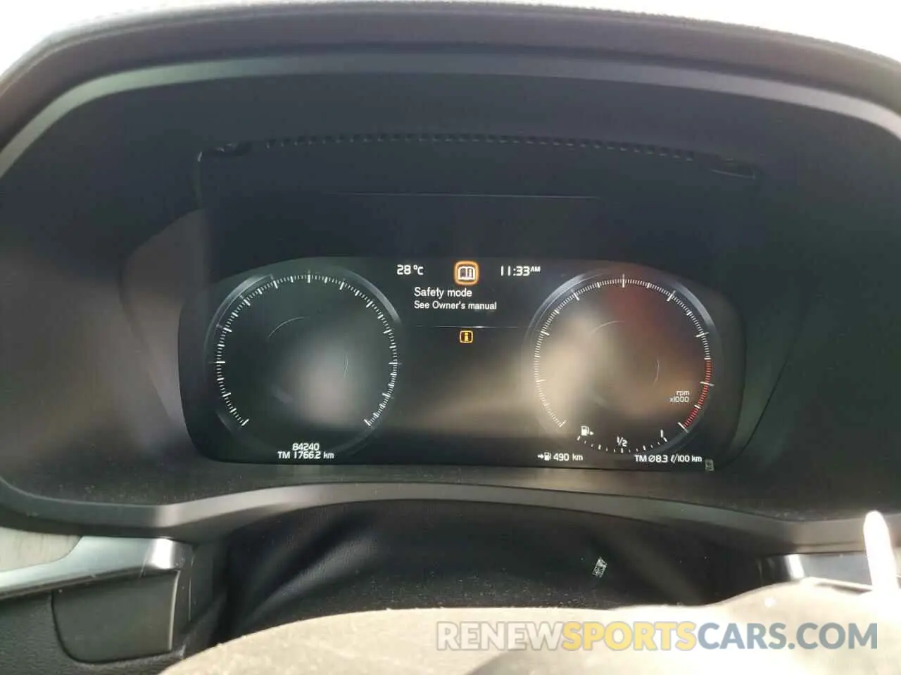 9 Photograph of a damaged car 7JRA22TL4KG004497 VOLVO S60 2019