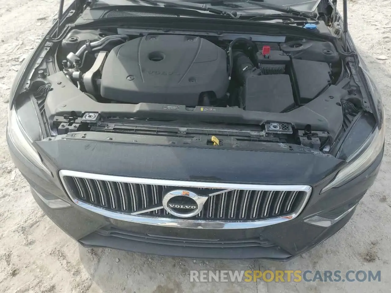 11 Photograph of a damaged car 7JRA22TL7KG004557 VOLVO S60 2019