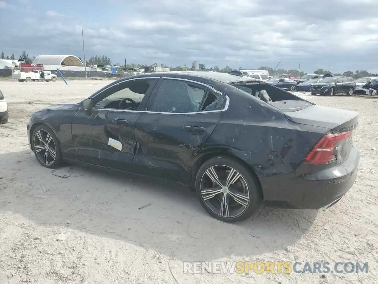 2 Photograph of a damaged car 7JRA22TL7KG004557 VOLVO S60 2019