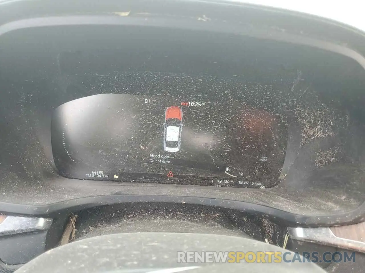 9 Photograph of a damaged car 7JRA22TL7KG004557 VOLVO S60 2019