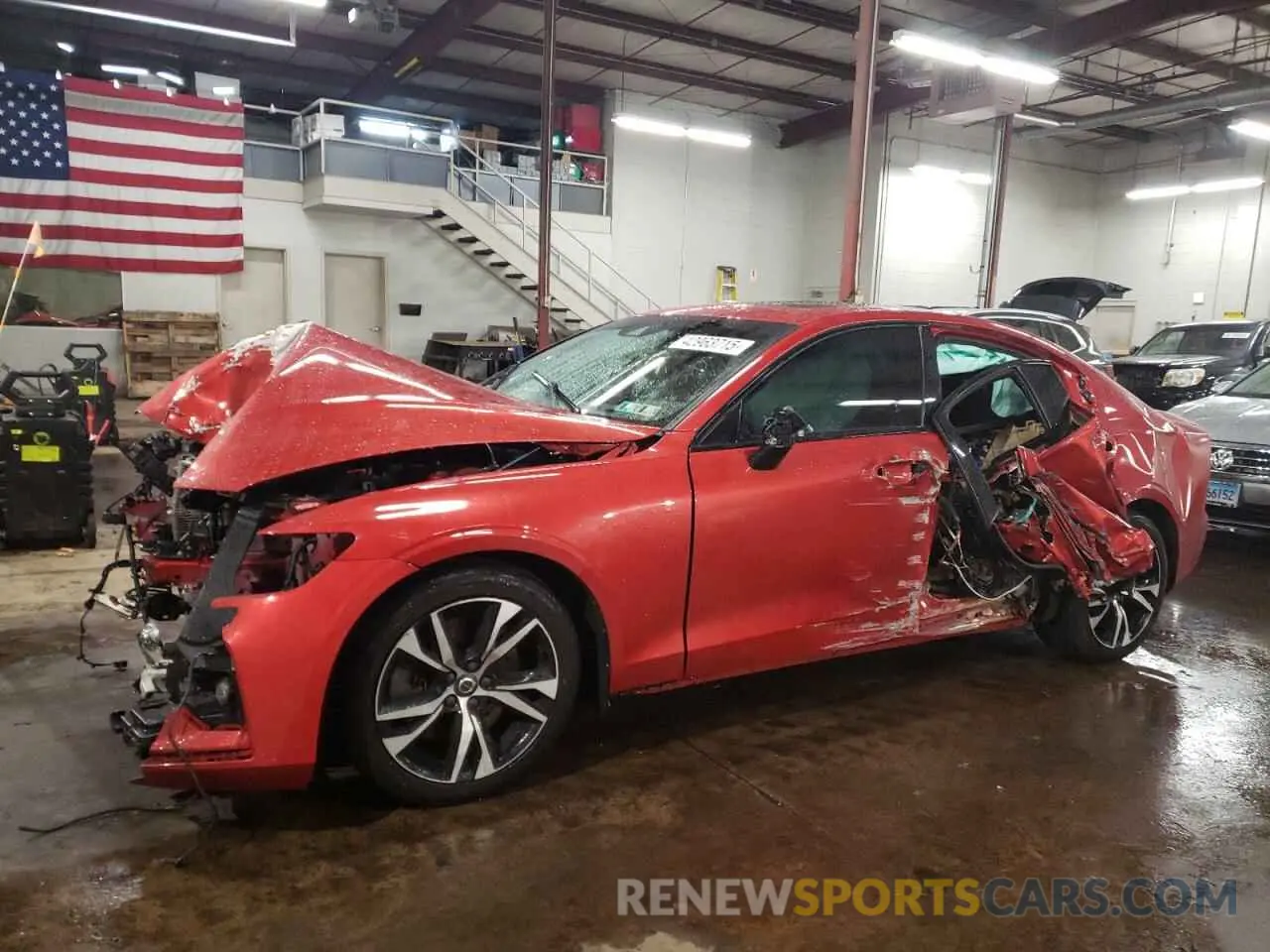 1 Фотография поврежденного автомобиля 7JRA22TM3KG007058 VOLVO S60 2019