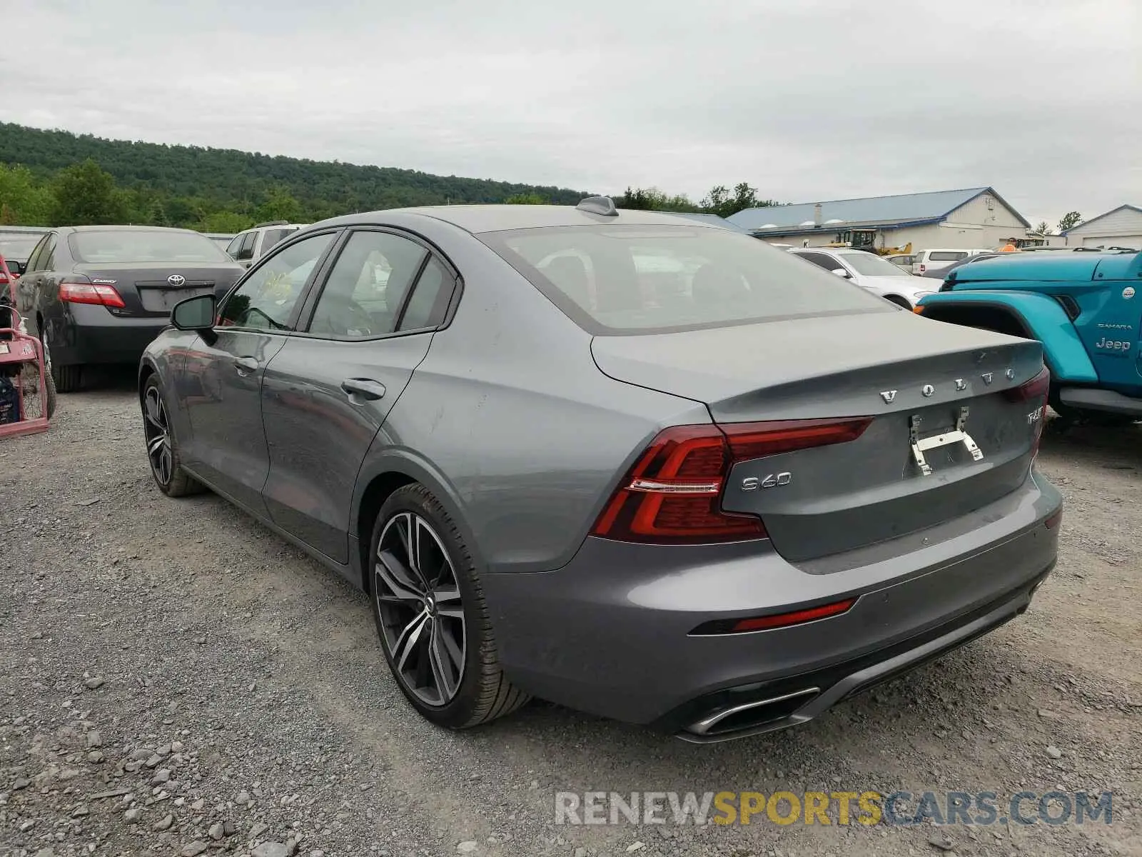 3 Photograph of a damaged car 7JRA22TM4KG016710 VOLVO S60 2019