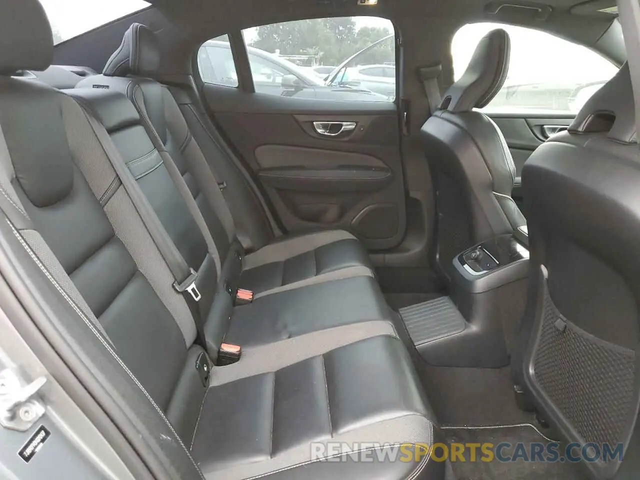 10 Фотография поврежденного автомобиля 7JRBR0FM3KG012437 VOLVO S60 2019