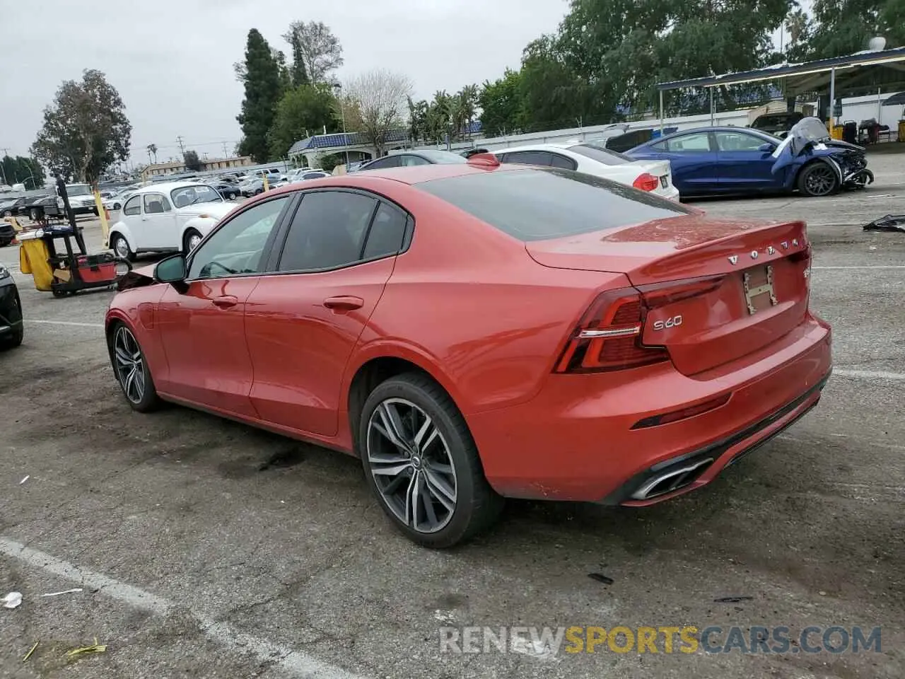 2 Фотография поврежденного автомобиля 7JRBR0FM9KG017741 VOLVO S60 2019
