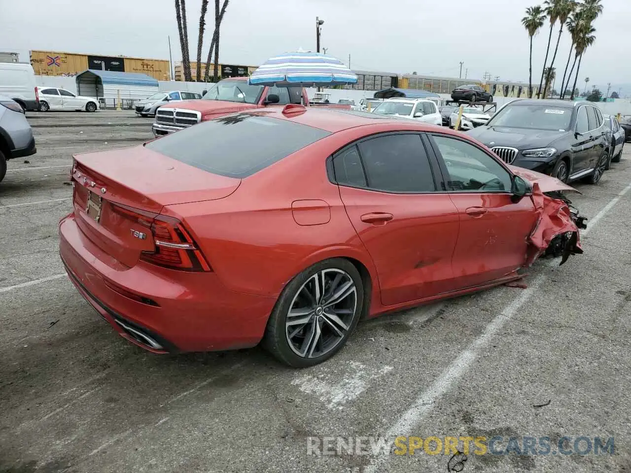 3 Фотография поврежденного автомобиля 7JRBR0FM9KG017741 VOLVO S60 2019