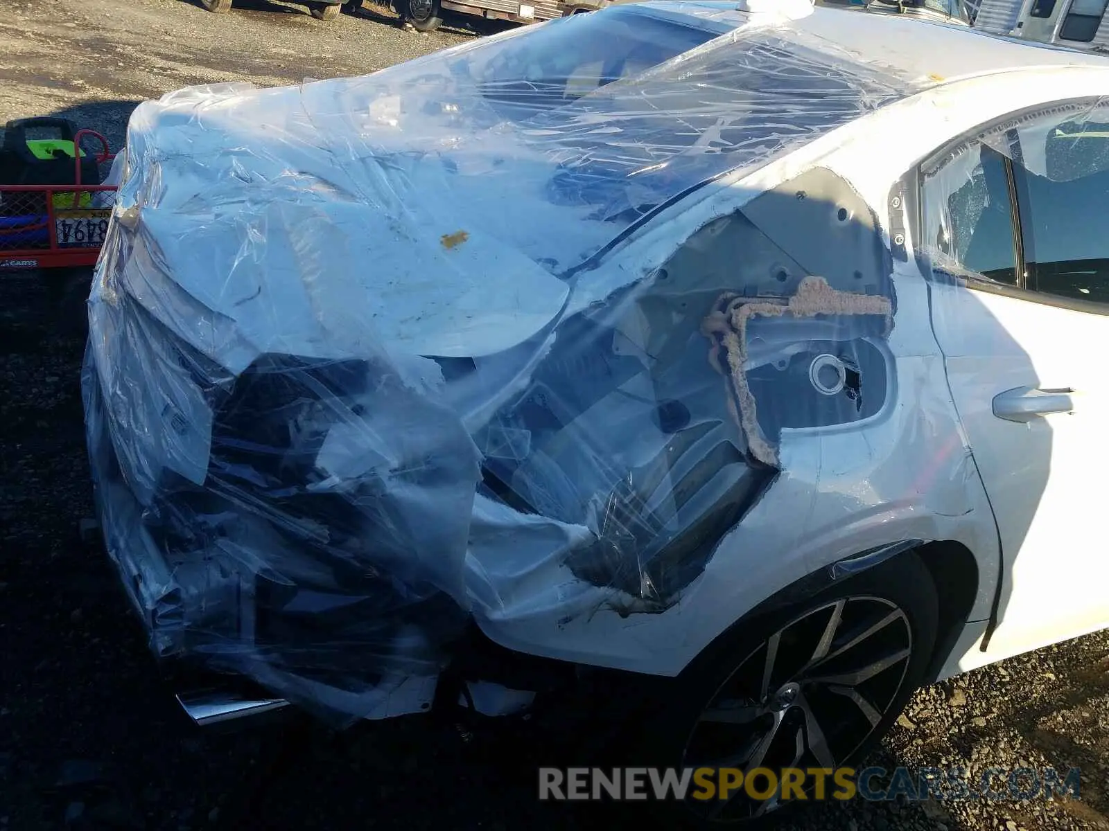 9 Photograph of a damaged car 7JR102FK3LG040918 VOLVO S60 2020