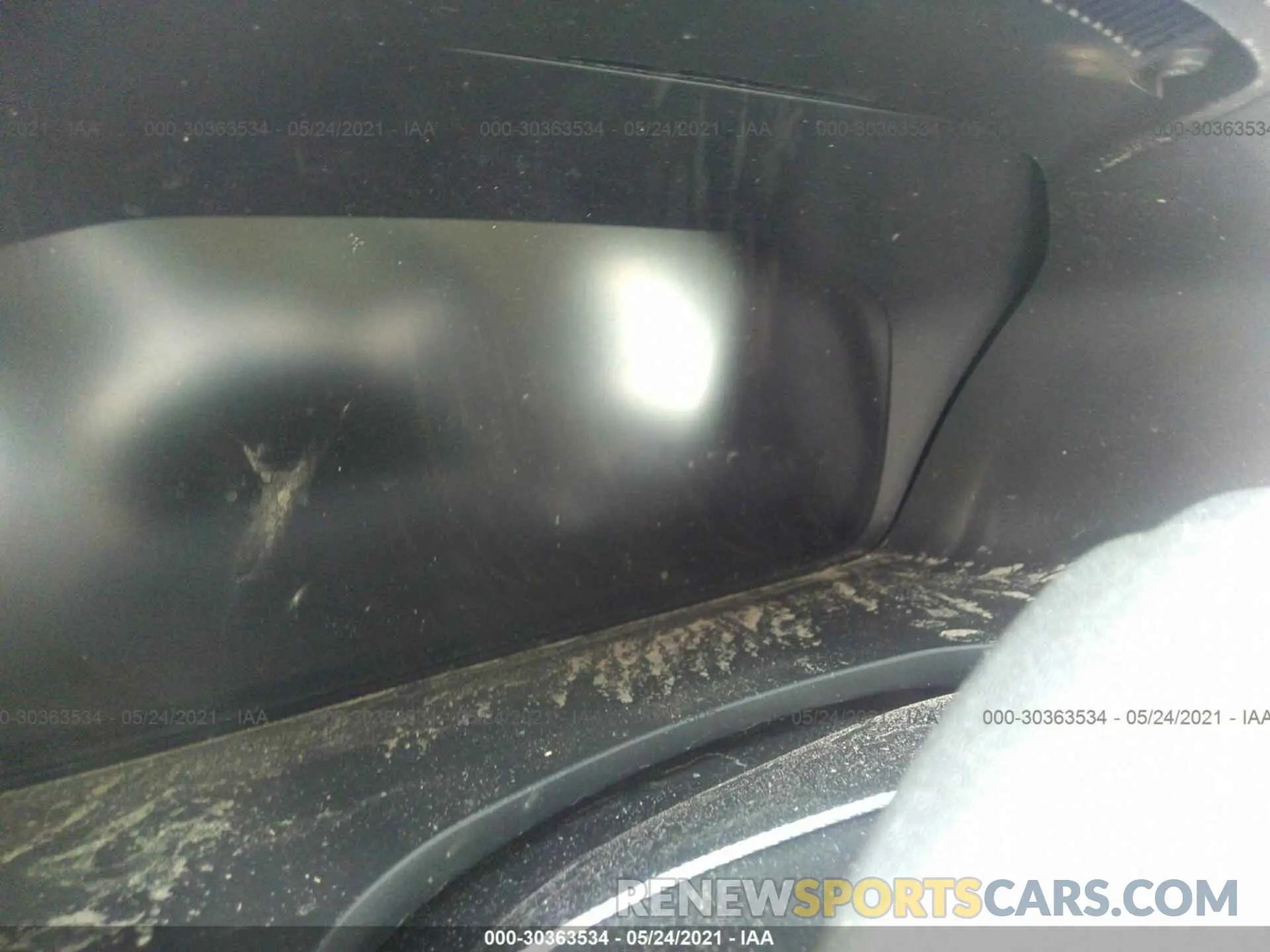 7 Photograph of a damaged car 7JR102FK3LG047979 VOLVO S60 2020