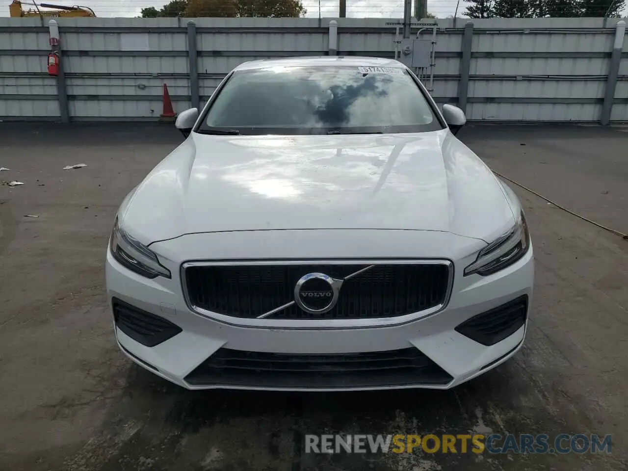 5 Photograph of a damaged car 7JR102FK6LG049841 VOLVO S60 2020