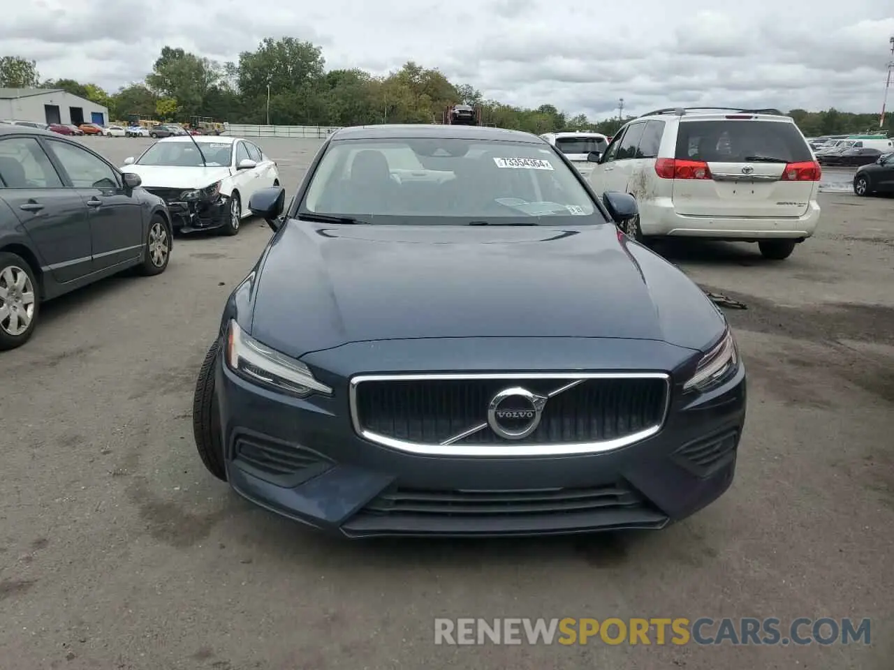 5 Photograph of a damaged car 7JR102FK7LG064834 VOLVO S60 2020