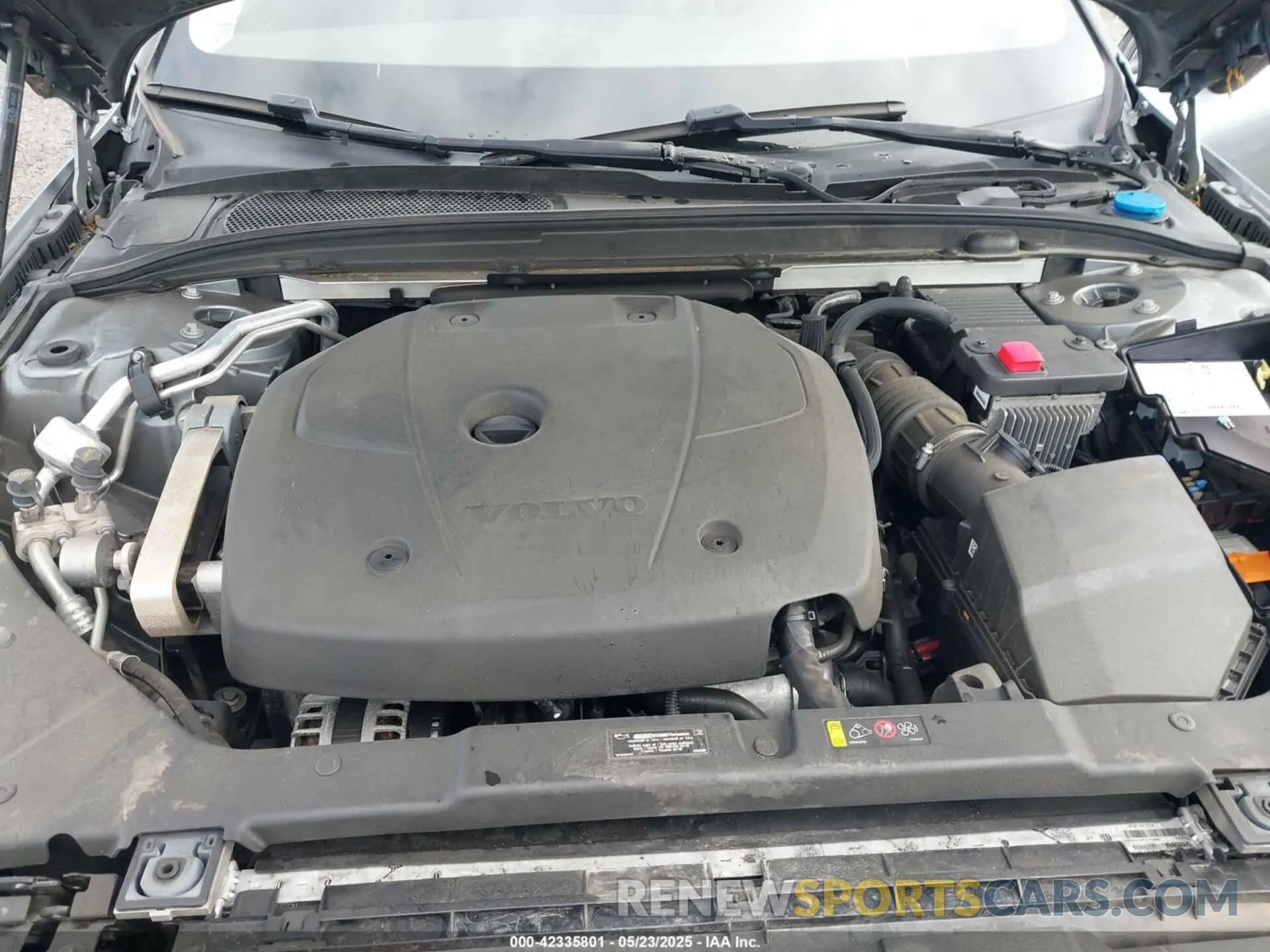 10 Фотография поврежденного автомобиля 7JRA22TK2LG065825 VOLVO S60 2020