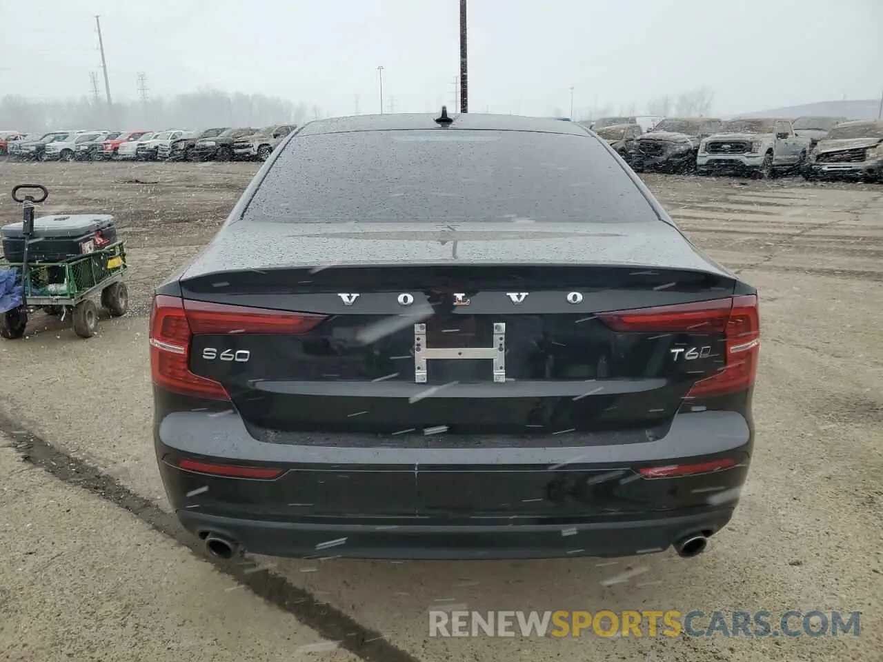 6 Фотография поврежденного автомобиля 7JRA22TK6LG031614 VOLVO S60 2020