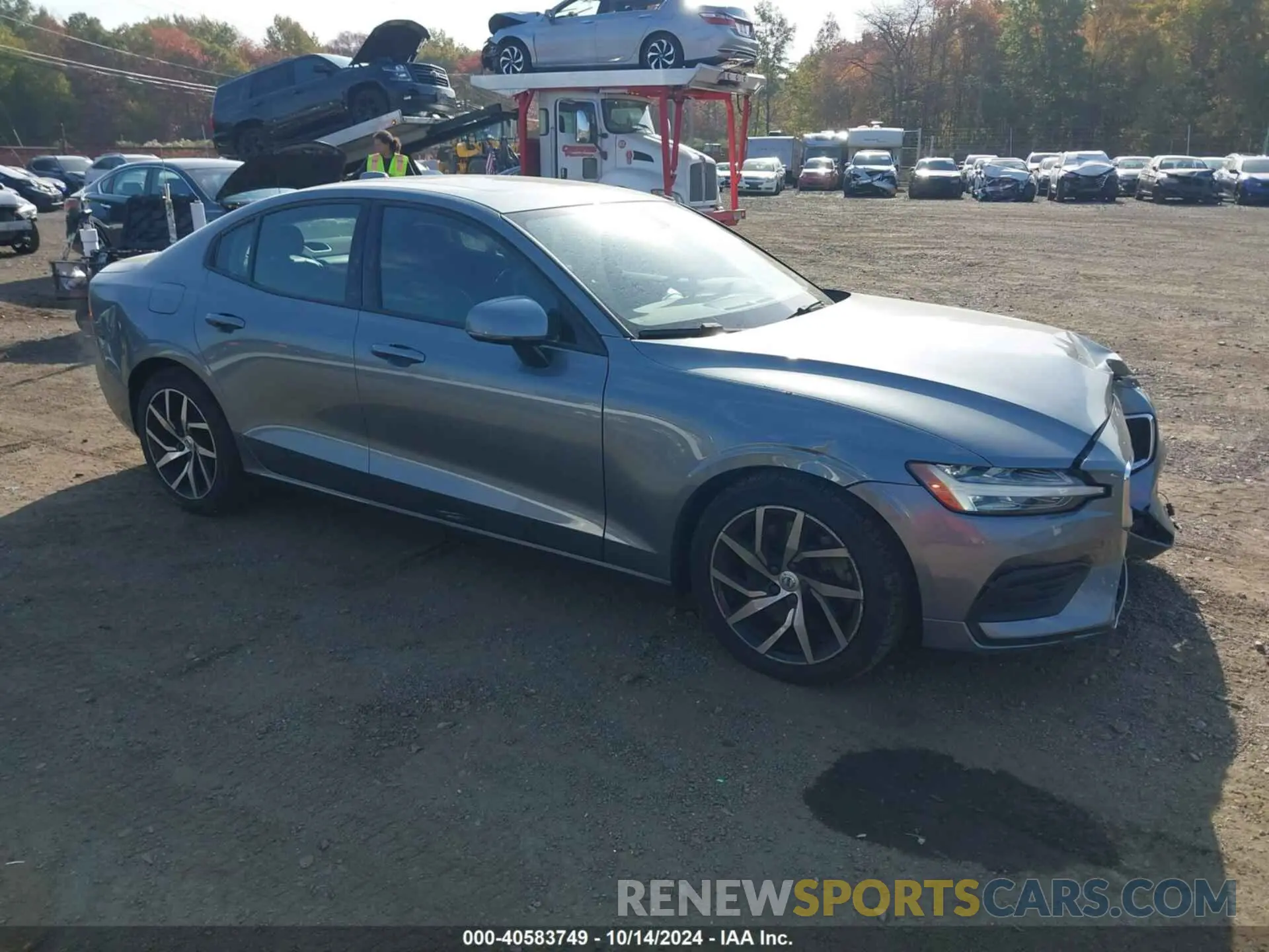 1 Photograph of a damaged car 7JRA22TK6LG063110 VOLVO S60 2020