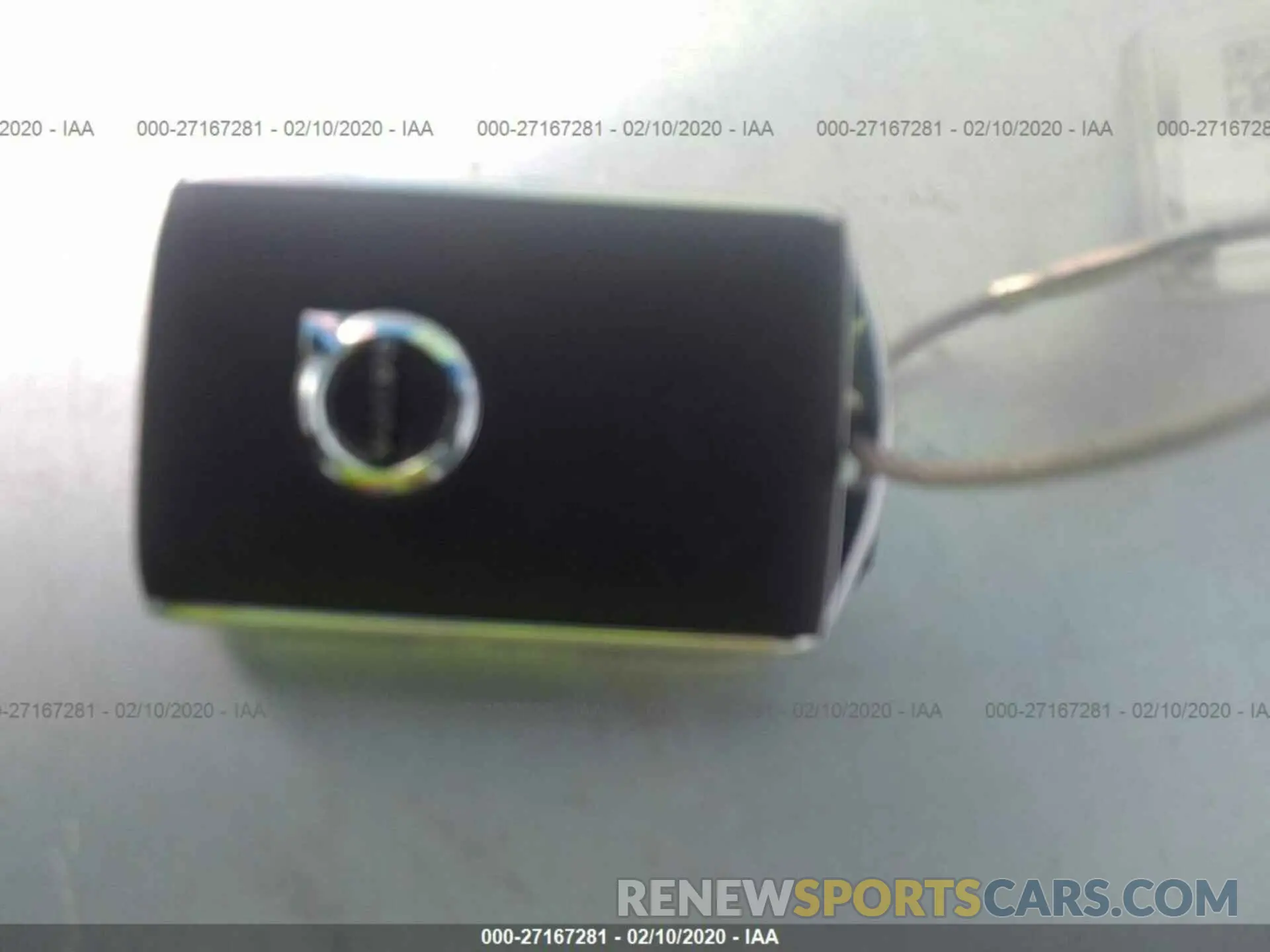 11 Photograph of a damaged car 7JRA22TL0LG036638 VOLVO S60 2020