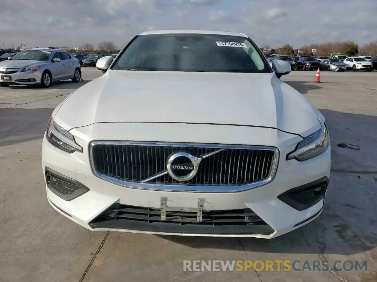 5 Photograph of a damaged car 7JR102FK9MG096024 VOLVO S60 2021