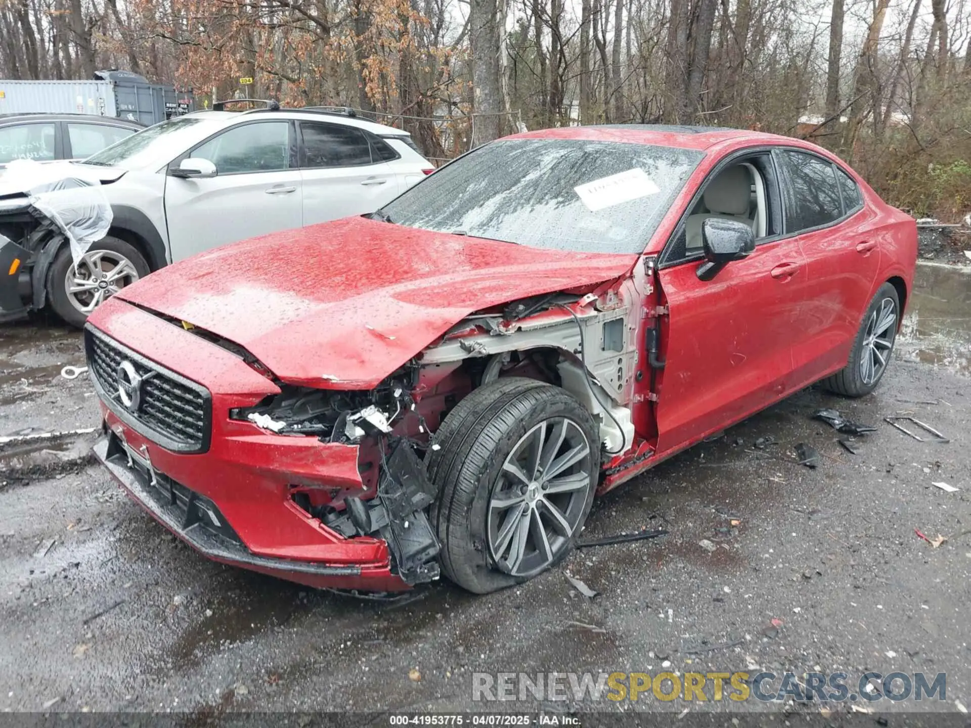 6 Photograph of a damaged car 7JR102FZ5MG119456 VOLVO S60 2021
