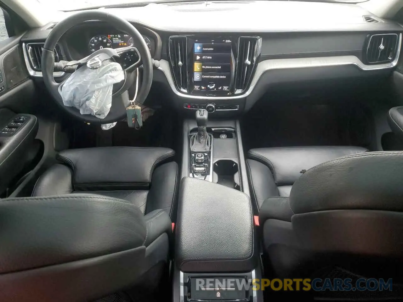 8 Фотография поврежденного автомобиля 7JR102TL4MG103653 VOLVO S60 2021