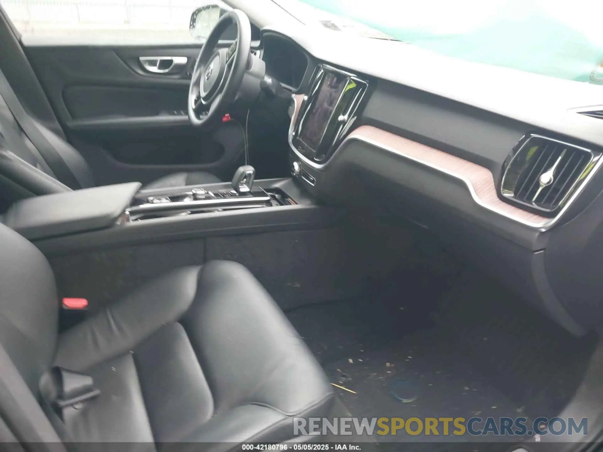 5 Фотография поврежденного автомобиля 7JRL12TW2PG234438 VOLVO S60 2023