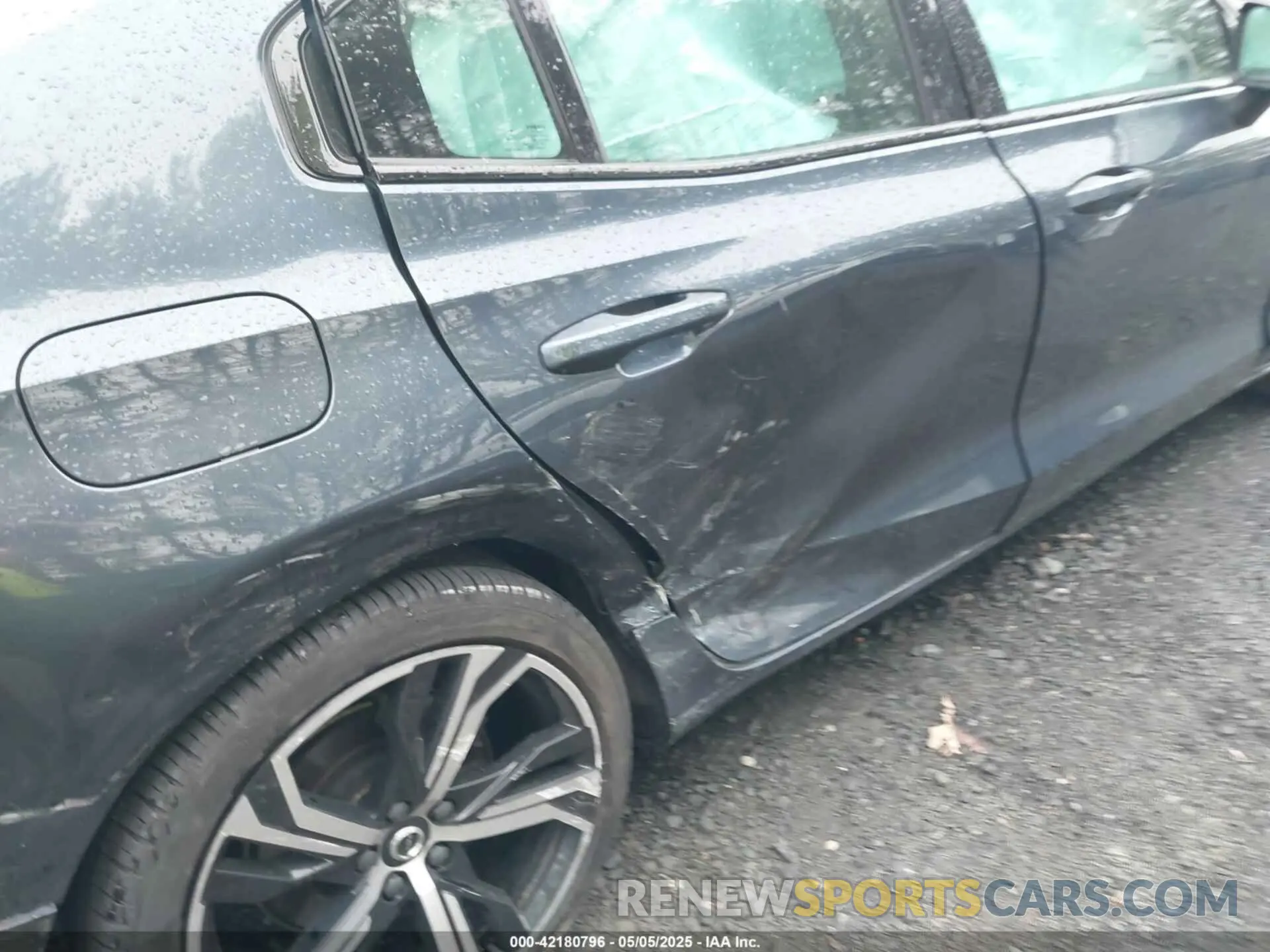 6 Фотография поврежденного автомобиля 7JRL12TW2PG234438 VOLVO S60 2023
