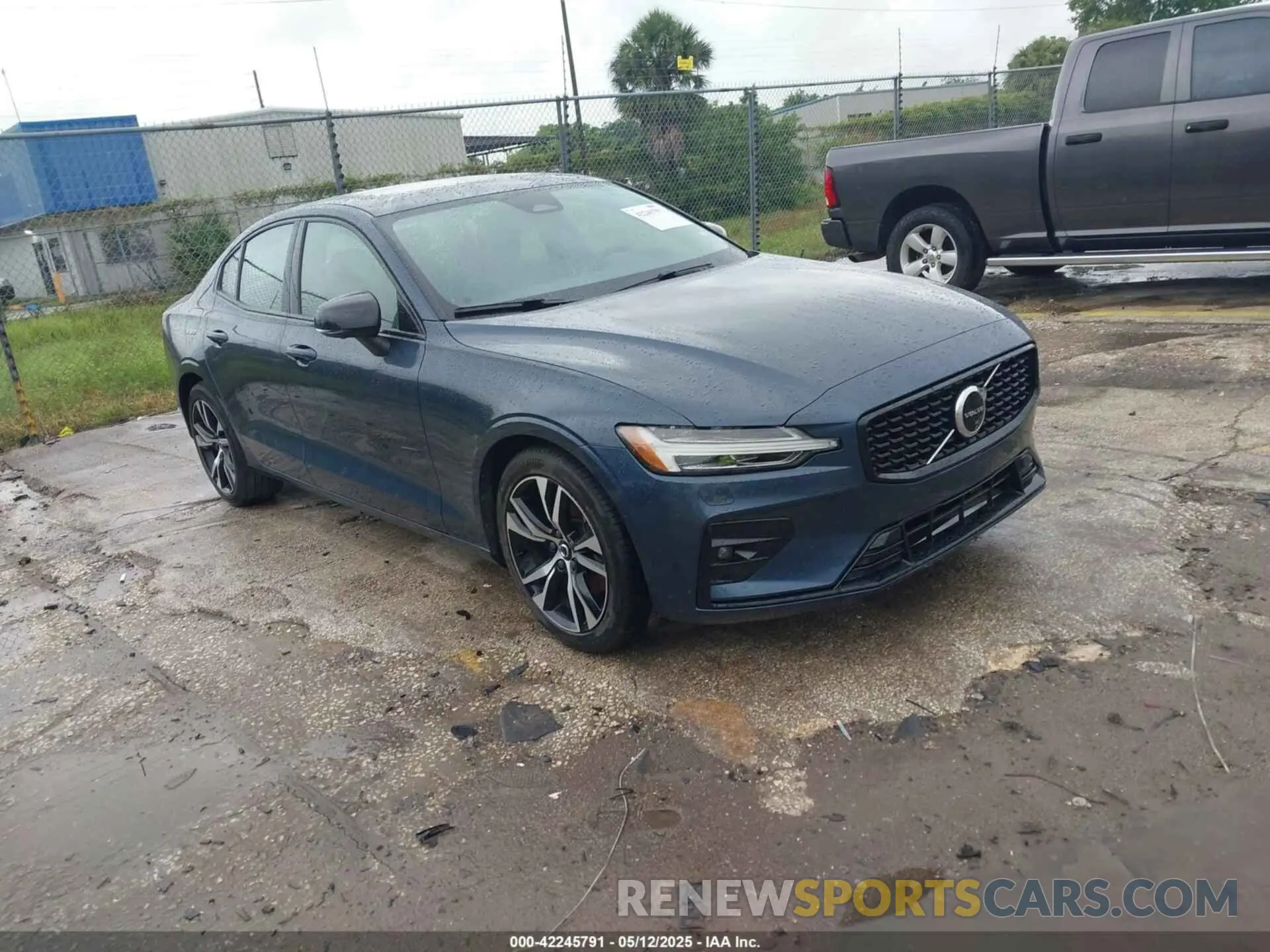 1 Photograph of a damaged car 7JRL12FL8RG295491 VOLVO S60 2024