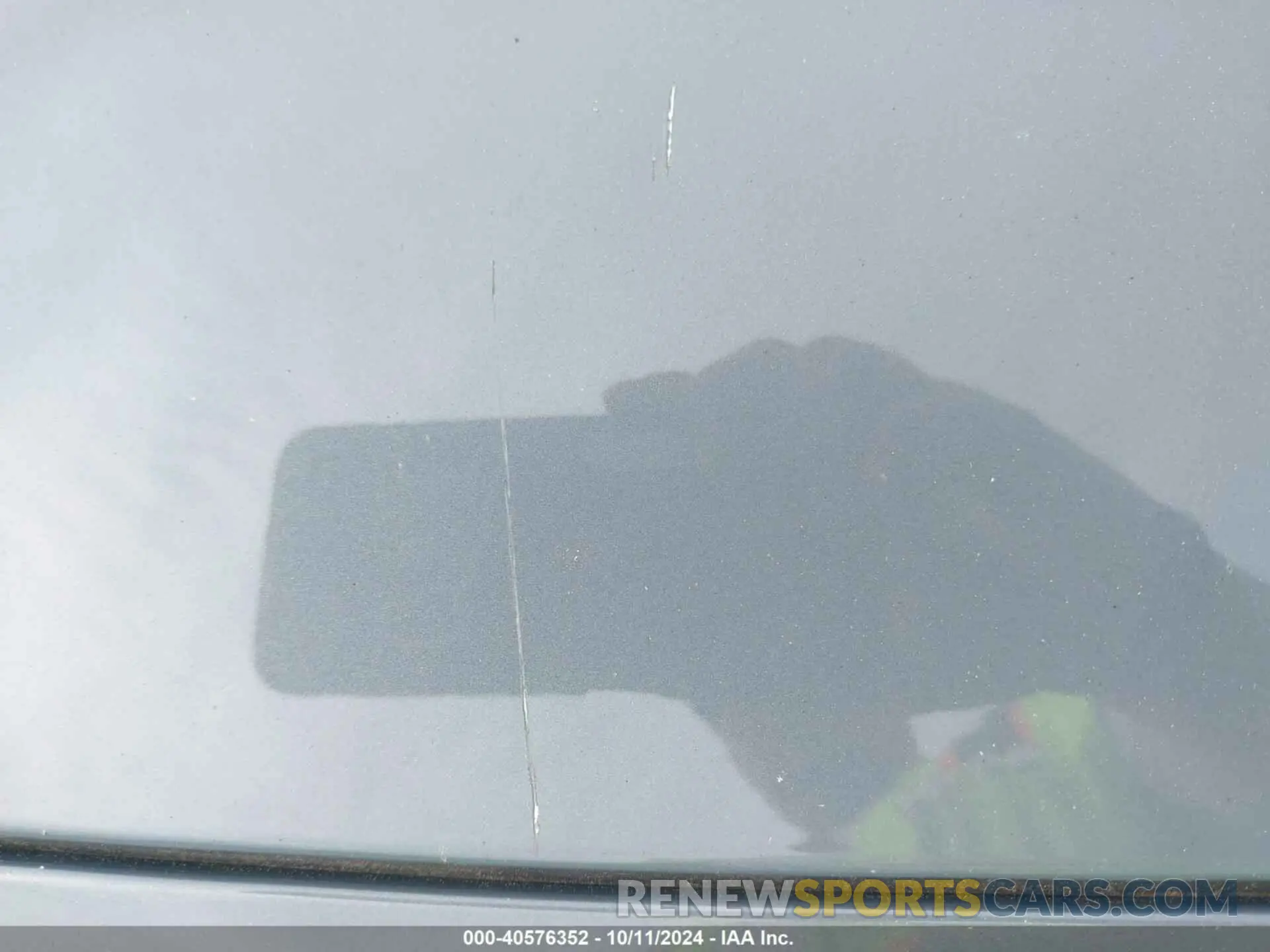 6 Photograph of a damaged car 7JRL12FL9RG294348 VOLVO S60 2024