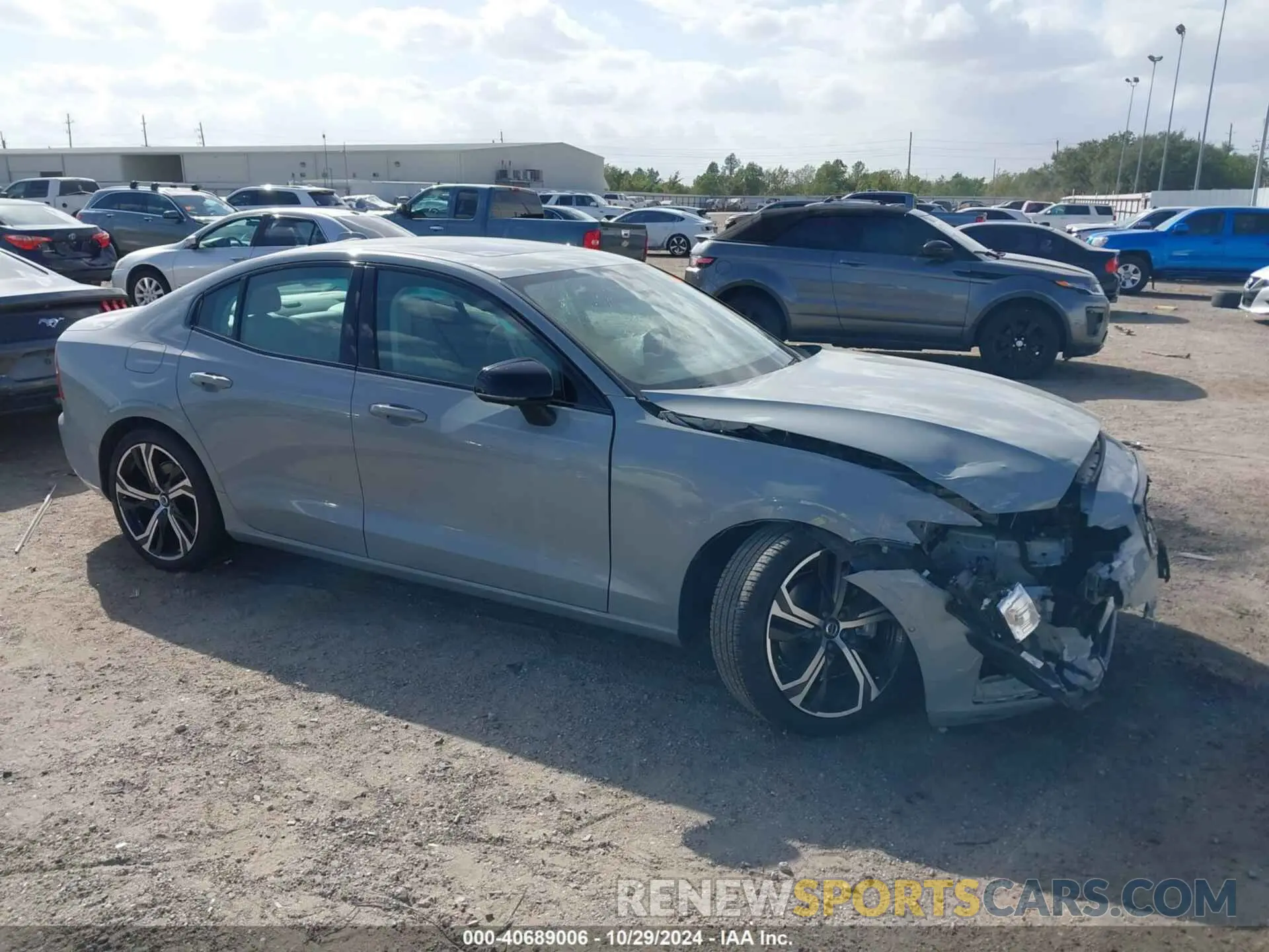 13 Photograph of a damaged car 7JRL12TM7RG311998 VOLVO S60 2024