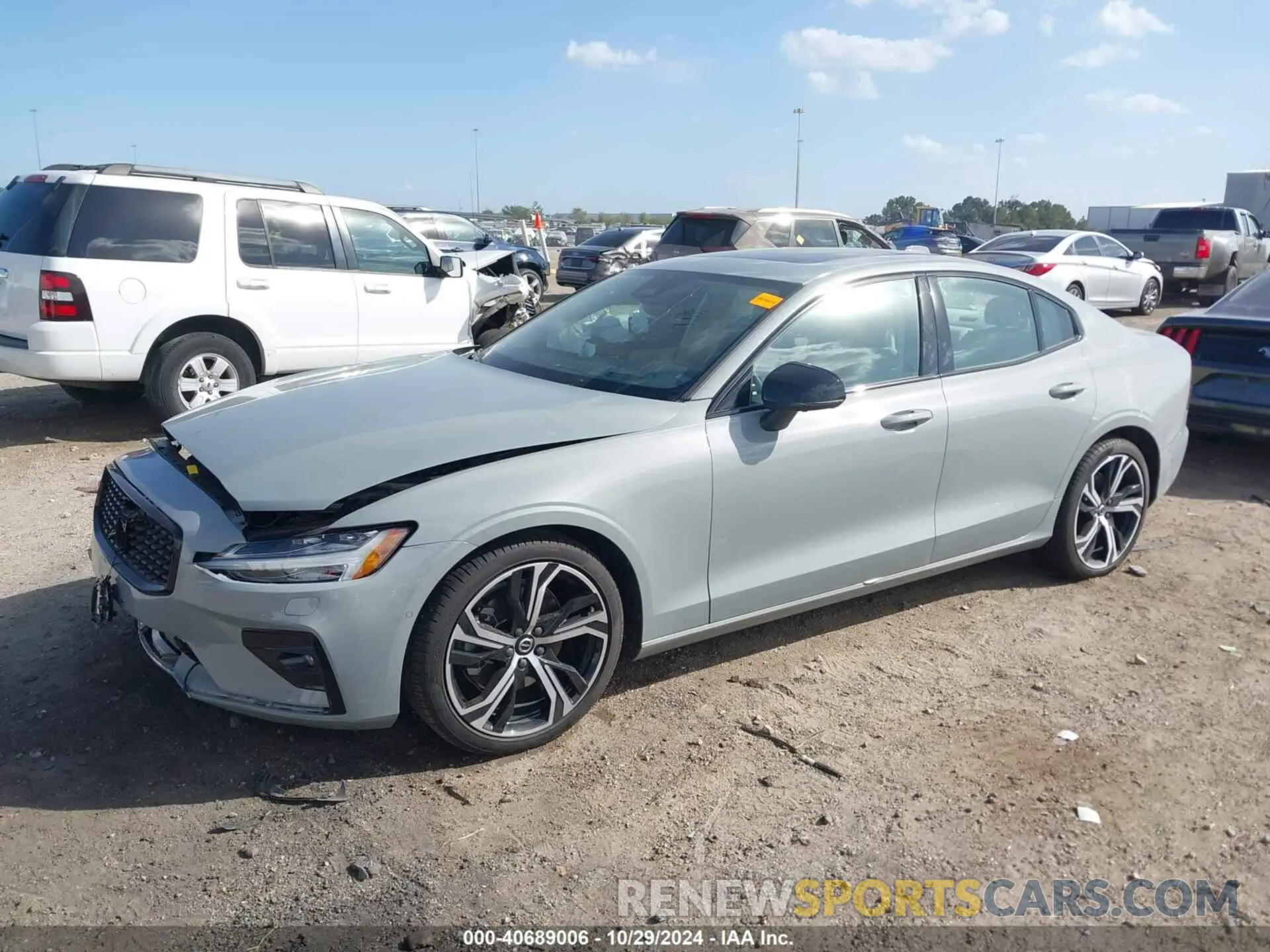 2 Photograph of a damaged car 7JRL12TM7RG311998 VOLVO S60 2024