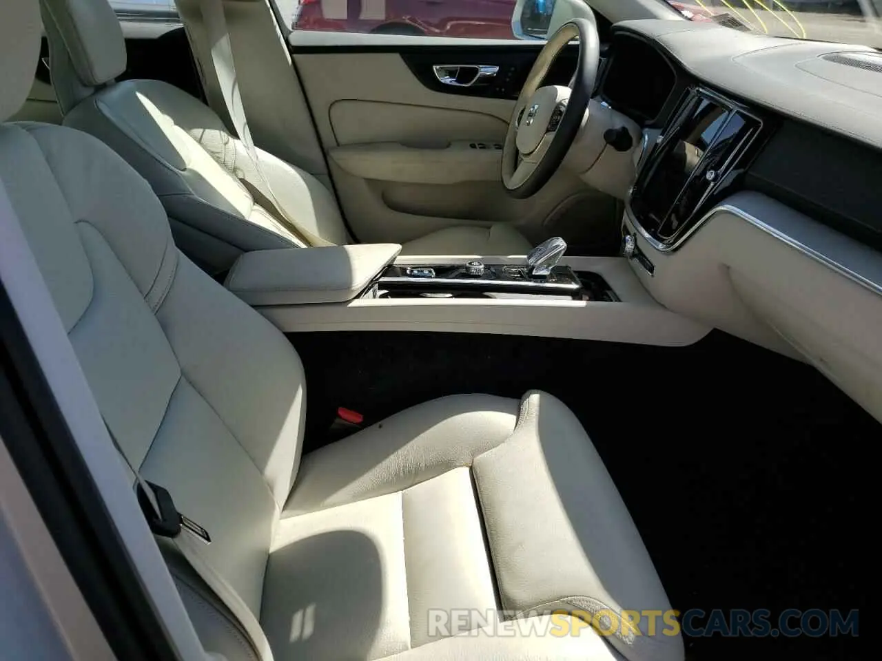 5 Фотография поврежденного автомобиля 7JRL12TL7NG154622 VOLVO S60 B5 INS 2022