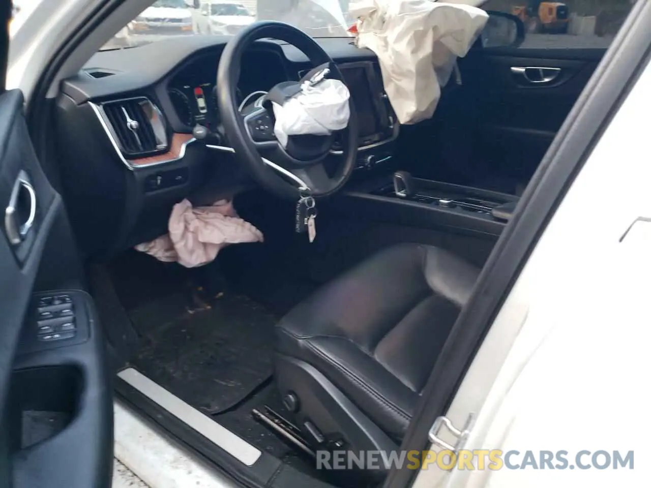 8 Фотография поврежденного автомобиля 7JRL12FZ5NG160791 VOLVO S60 B5 MOM 2022