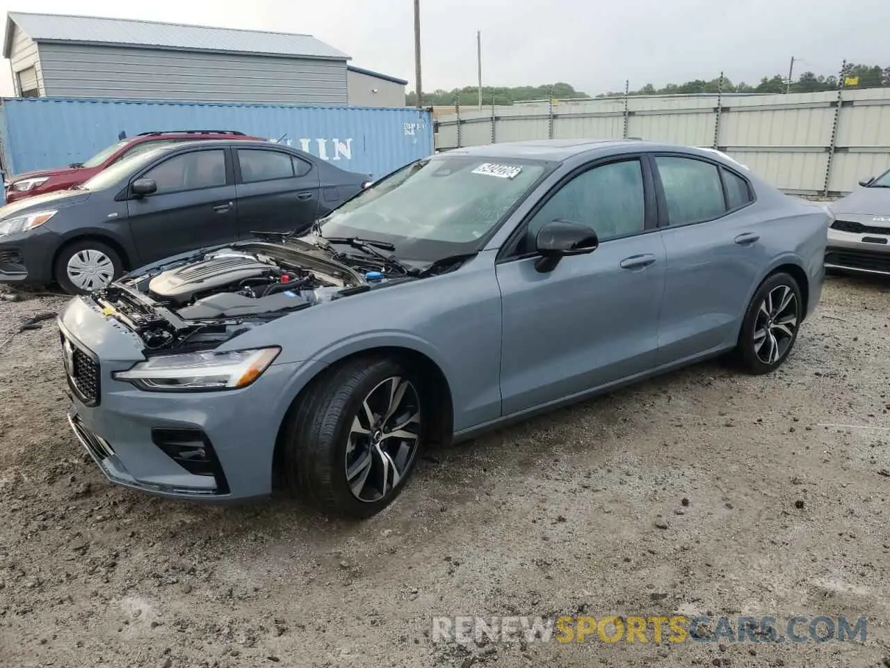 1 Photograph of a damaged car 7JRL12FK0RG321329 VOLVO S60 CORE 2024