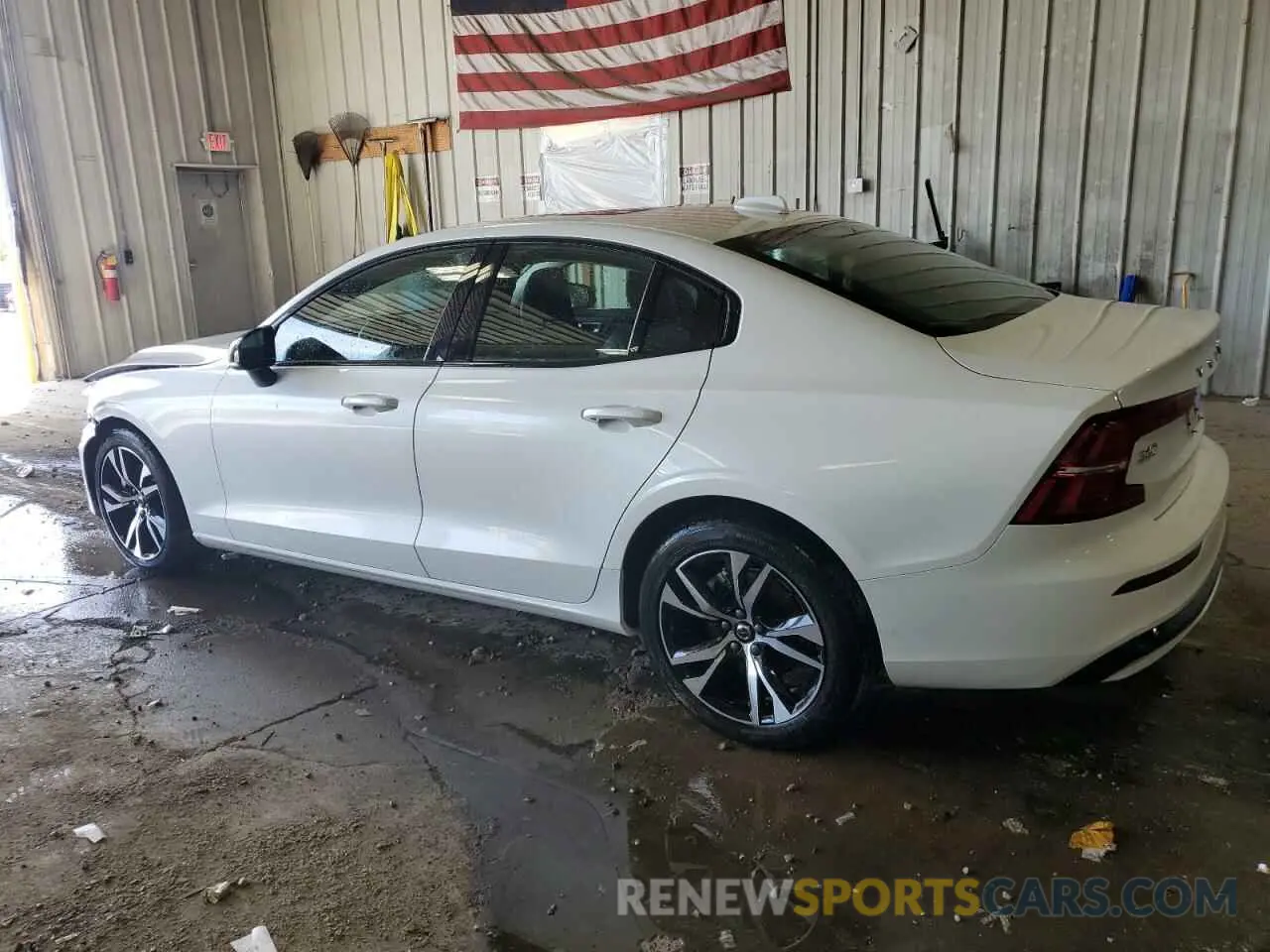 2 Photograph of a damaged car 7JRL12FK1RG323347 VOLVO S60 CORE 2024