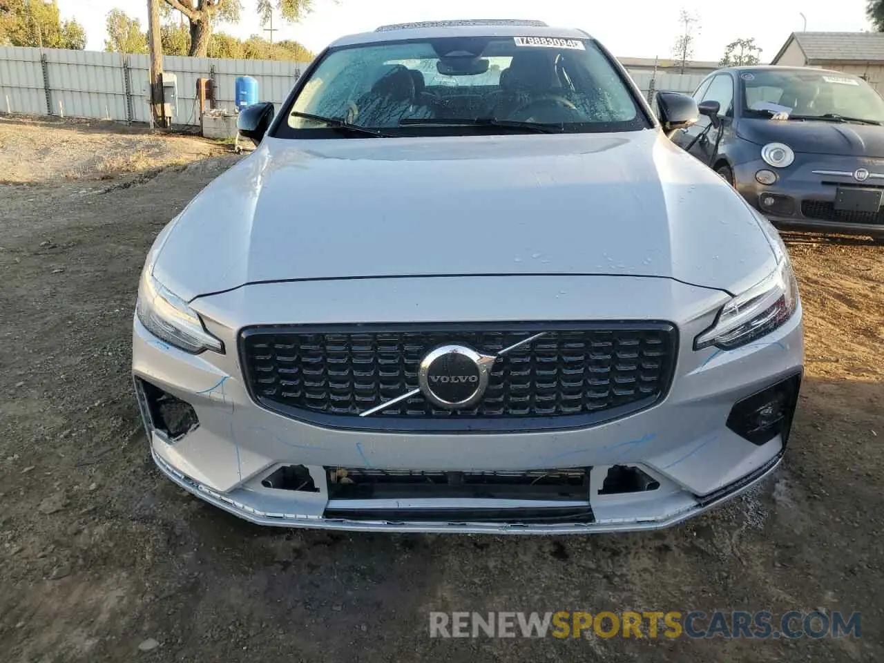 5 Фотография поврежденного автомобиля 7JRL12FK2RG321378 VOLVO S60 CORE 2024