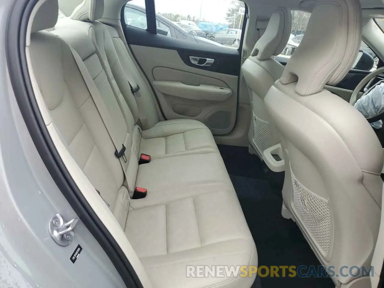 10 Фотография поврежденного автомобиля 7JRL12FK6RG315194 VOLVO S60 CORE 2024