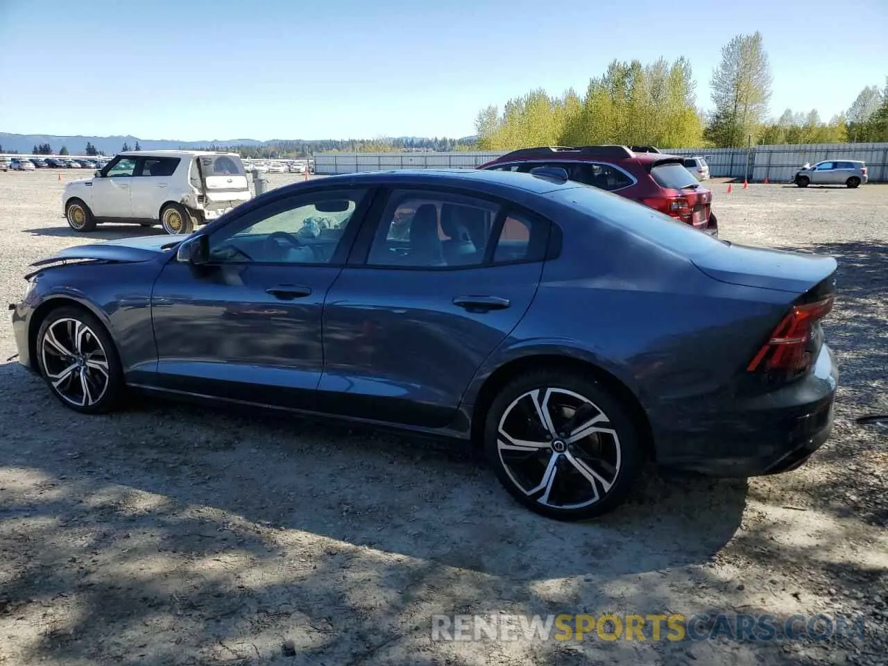 2 Фотография поврежденного автомобиля 7JRL12GJ6SG364732 VOLVO S60 CORE 2025