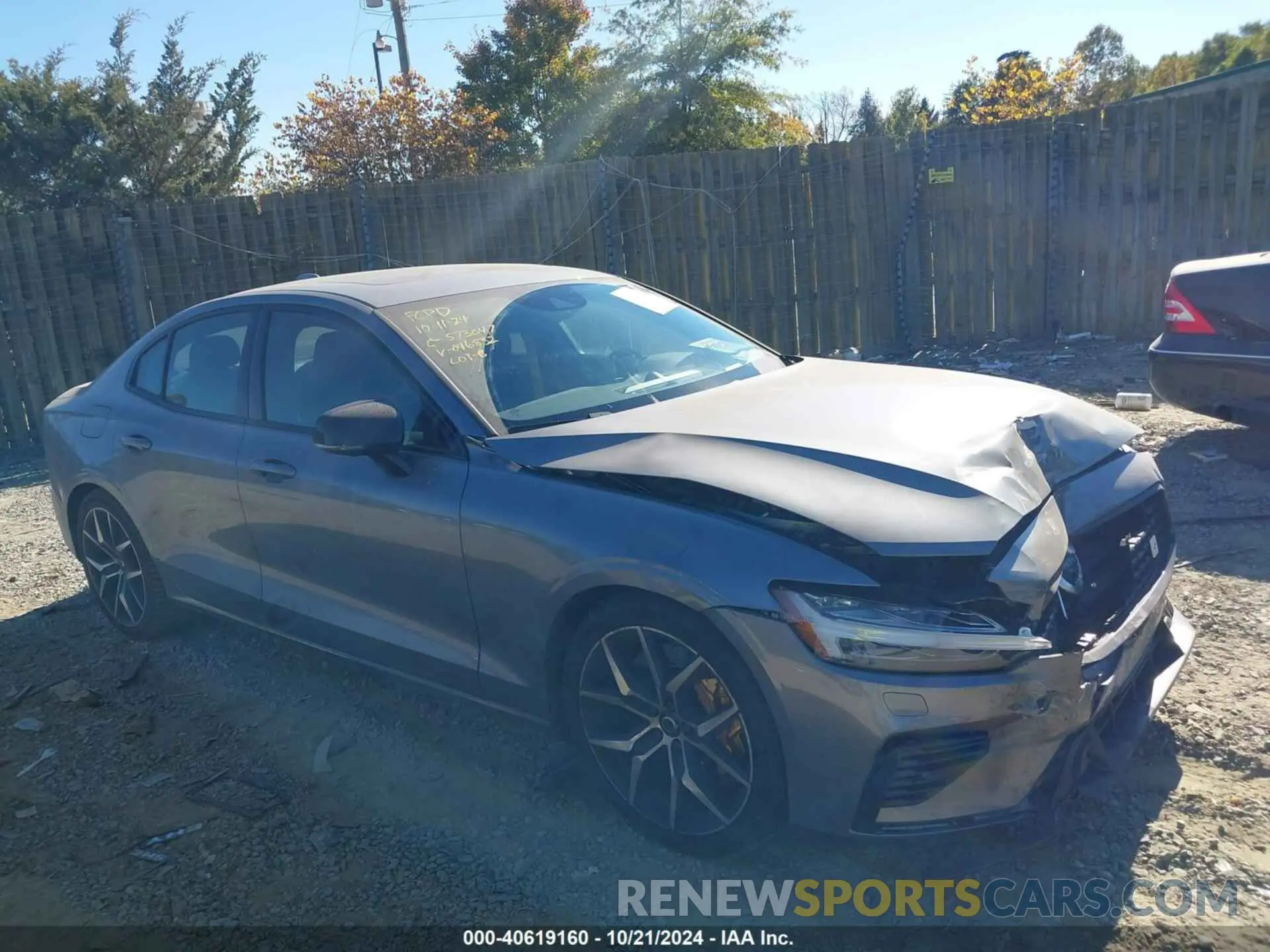 1 Photograph of a damaged car 7JRBK0FP3LG046832 VOLVO S60 HYBRID 2020