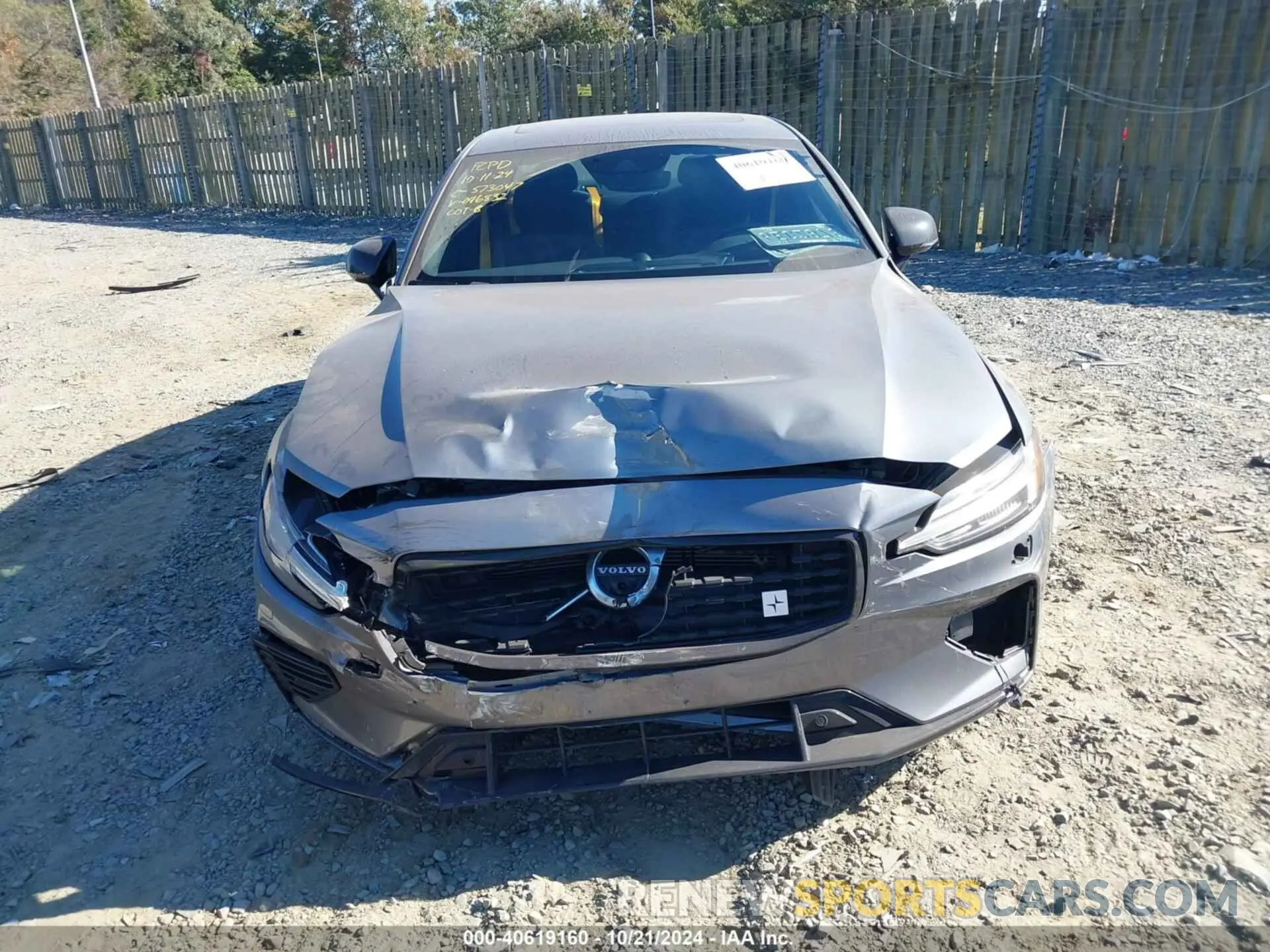 12 Photograph of a damaged car 7JRBK0FP3LG046832 VOLVO S60 HYBRID 2020