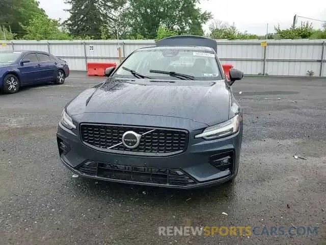 13 Photograph of a damaged car 7JRL12TW6PG253221 VOLVO S60 PLUS 2023