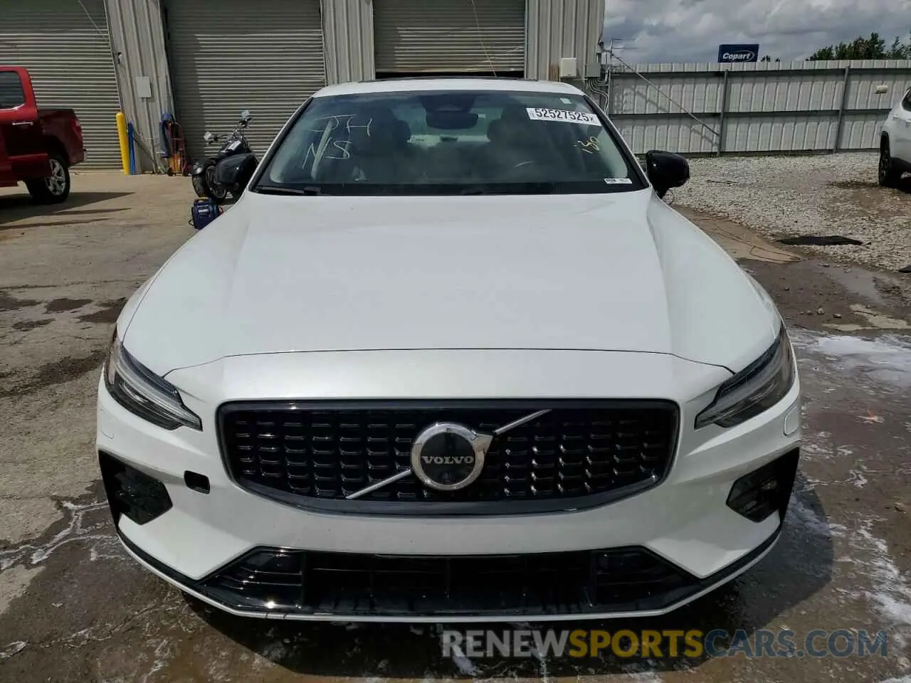 5 Фотография поврежденного автомобиля 7JRL12TW9PG230208 VOLVO S60 PLUS 2023