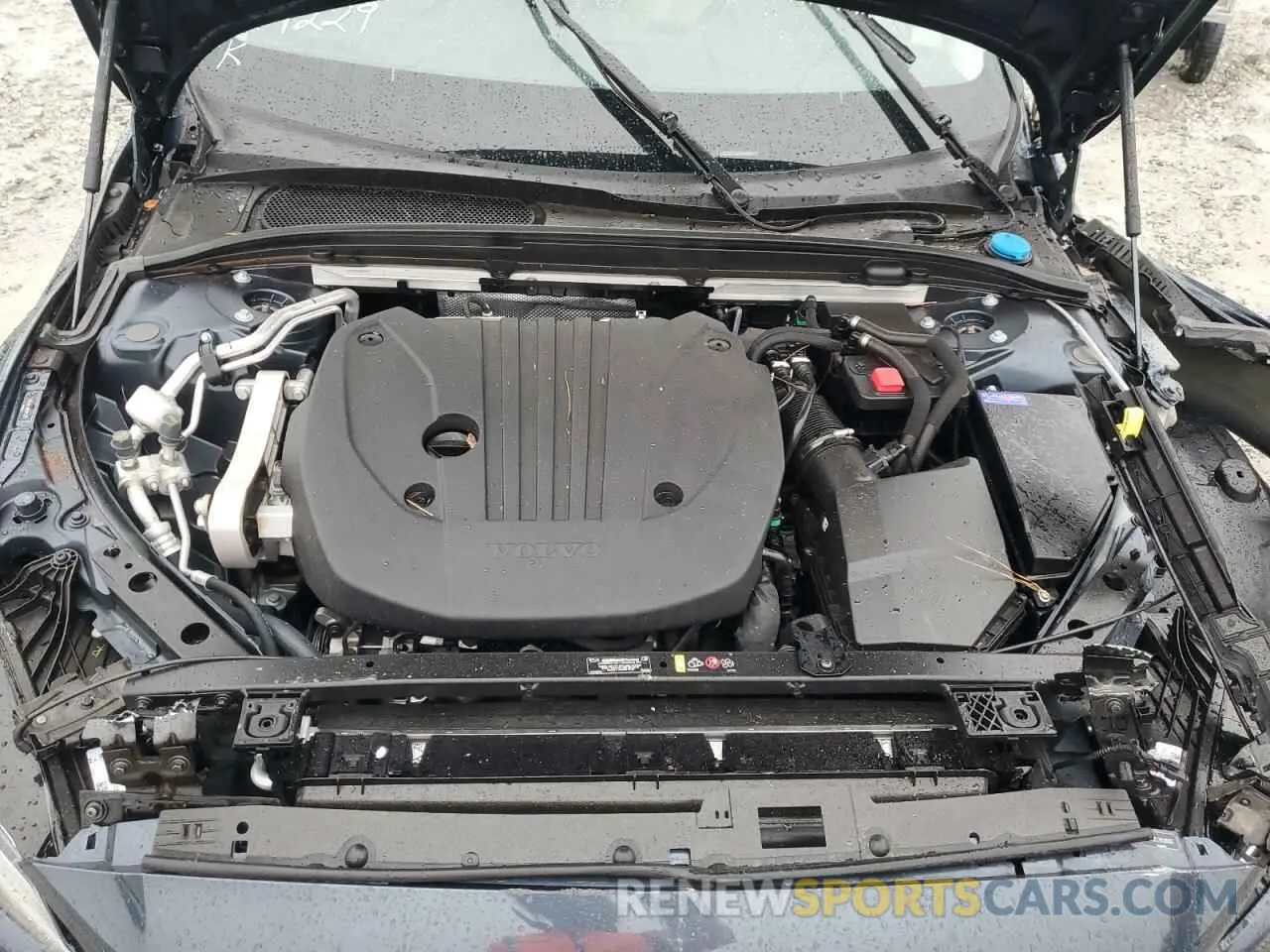 11 Photograph of a damaged car 7JRL12FL1RG309229 VOLVO S60 PLUS 2024