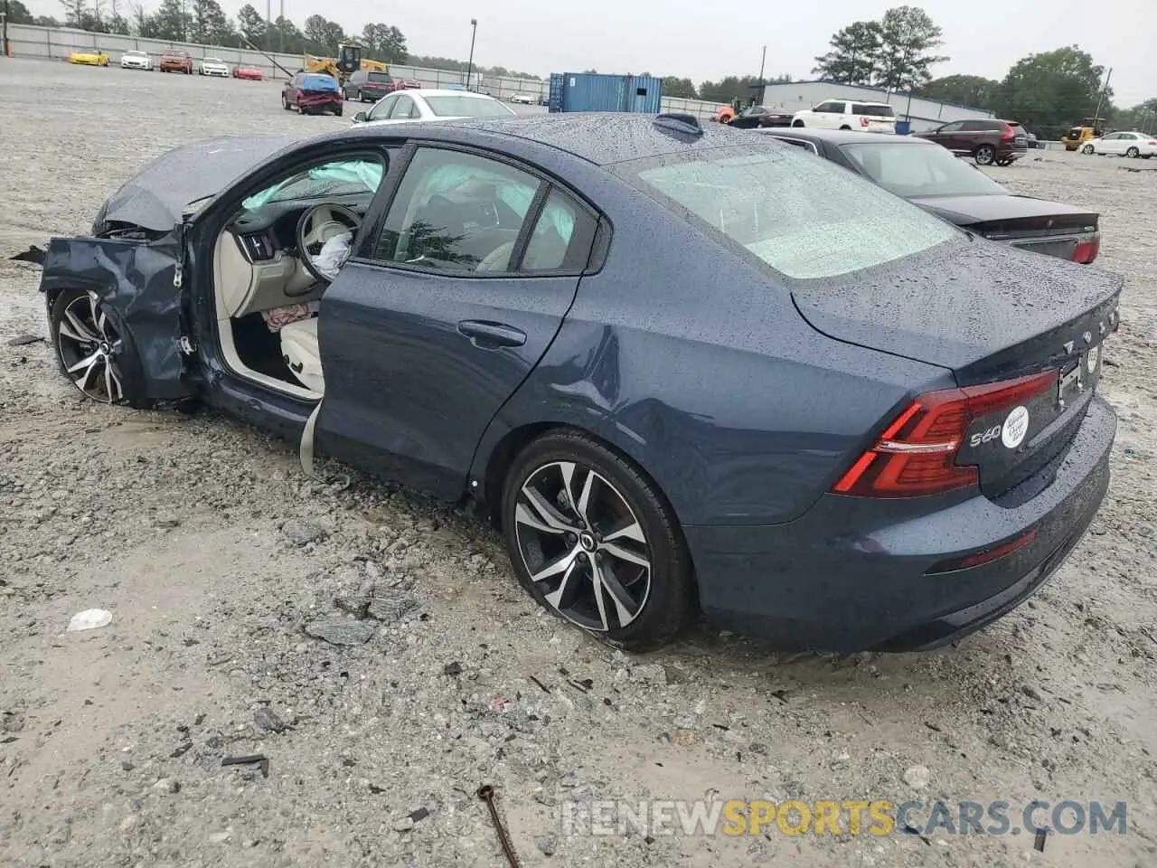 2 Photograph of a damaged car 7JRL12FL1RG309229 VOLVO S60 PLUS 2024