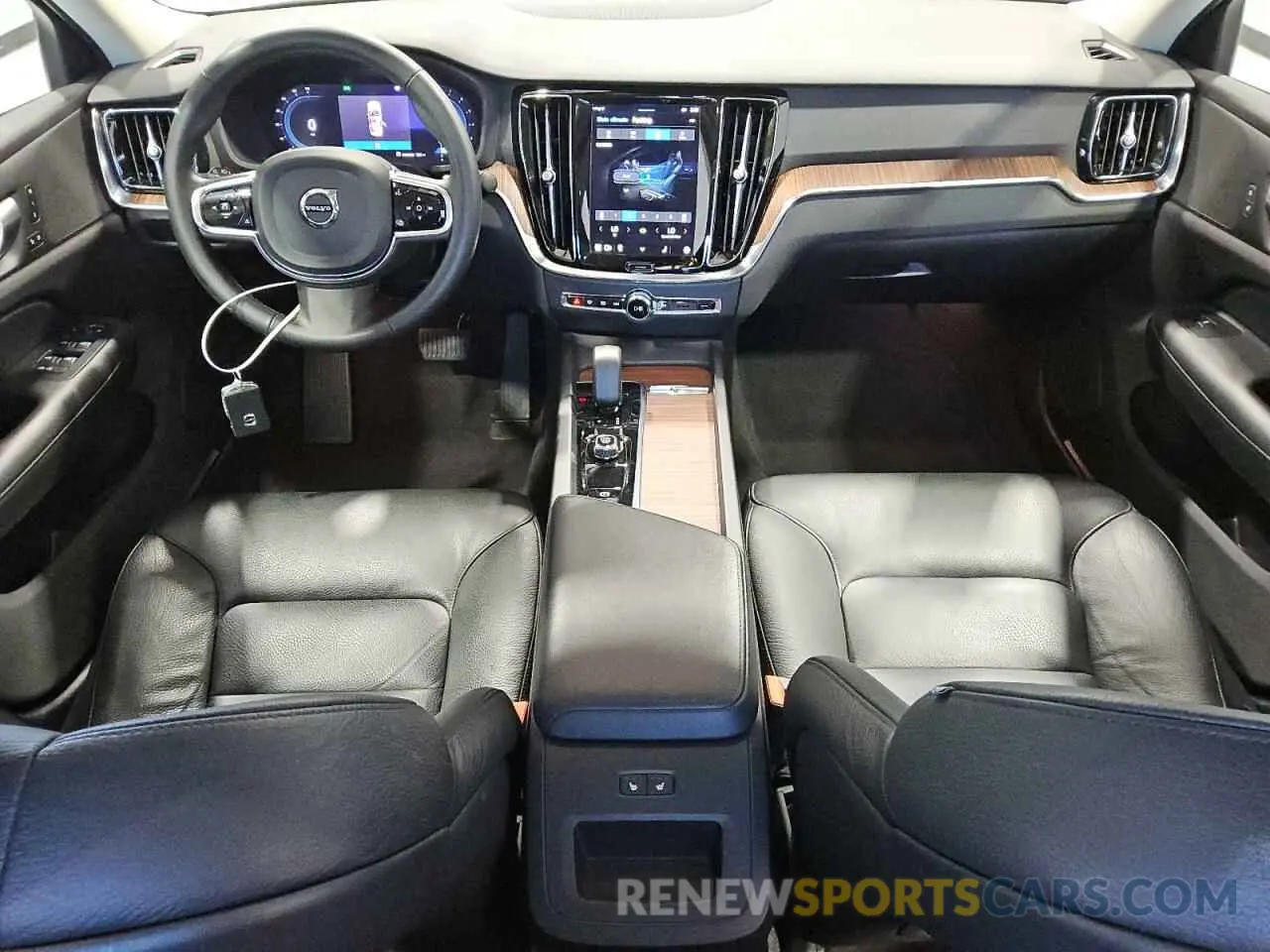 8 Фотография поврежденного автомобиля 7JRL12FL7RG306920 VOLVO S60 PLUS 2024