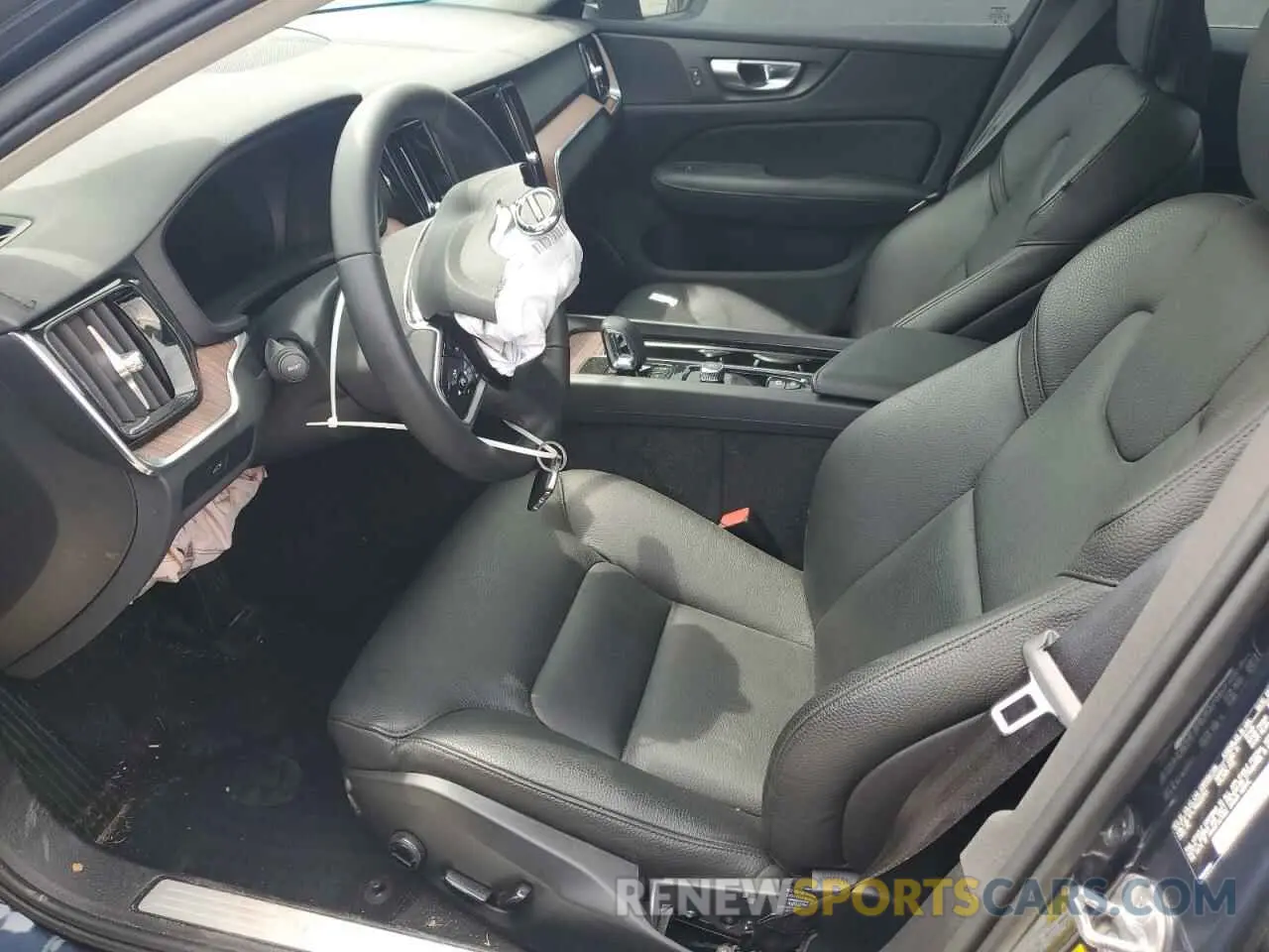 7 Photograph of a damaged car 7JRL12TL7RG322751 VOLVO S60 PLUS 2024