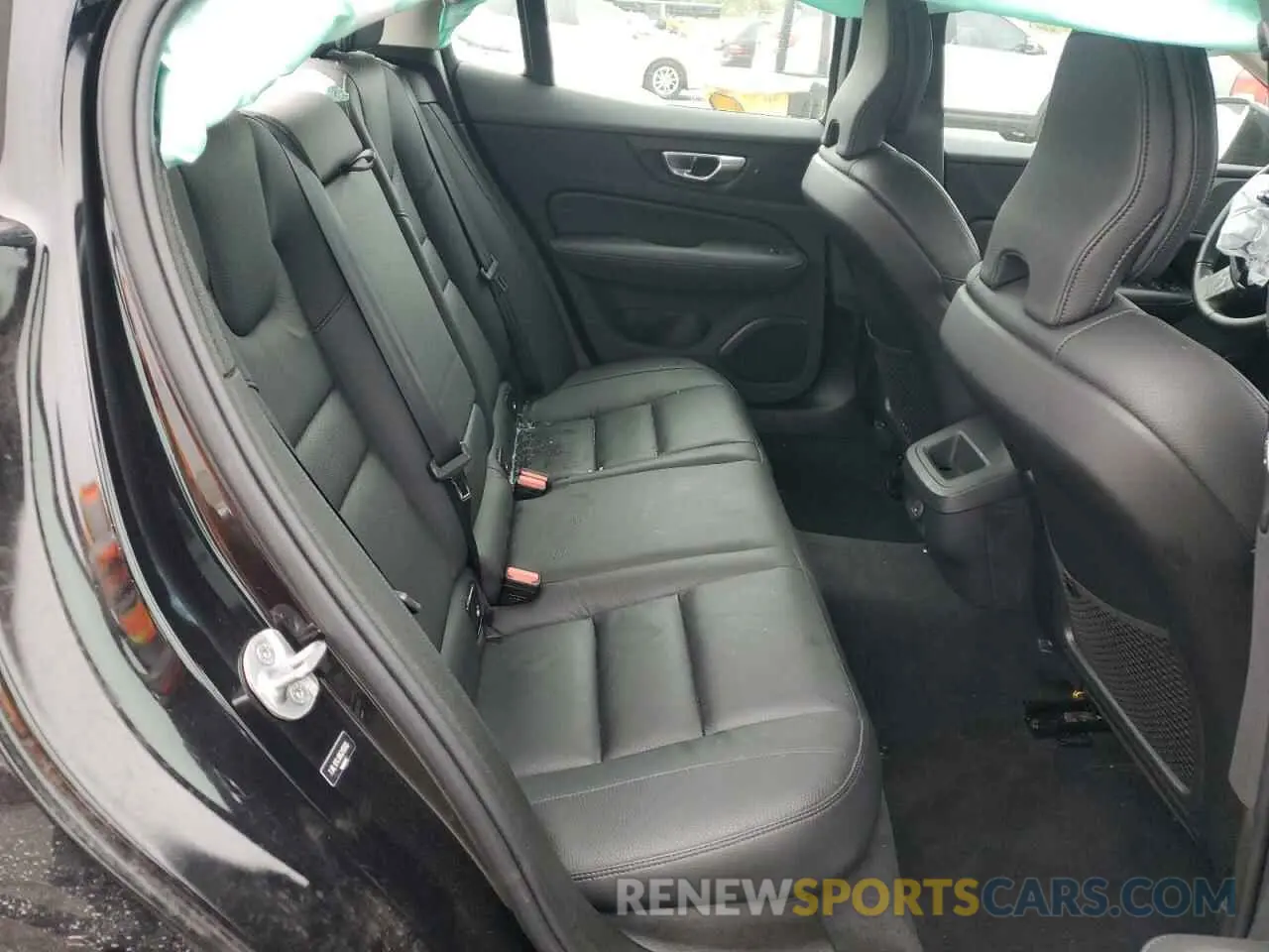 10 Фотография поврежденного автомобиля 7JRL12TL8RG315565 VOLVO S60 PLUS 2024