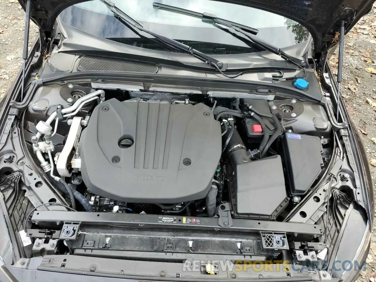 11 Photograph of a damaged car 7JRL12TL8RG316795 VOLVO S60 PLUS 2024