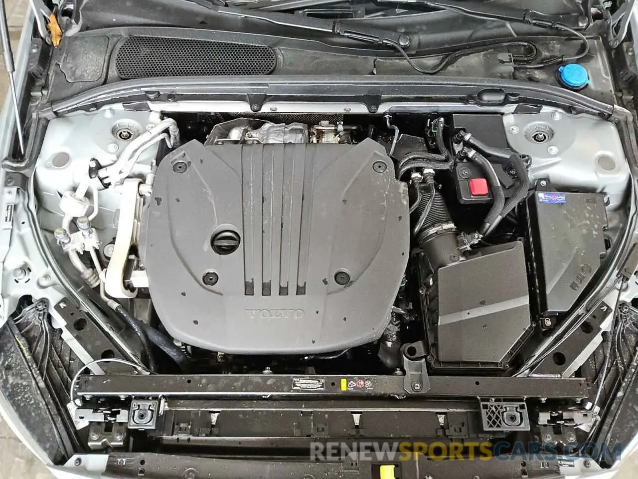 11 Photograph of a damaged car 7JRL12FC8SG366985 VOLVO S60 PLUS 2025