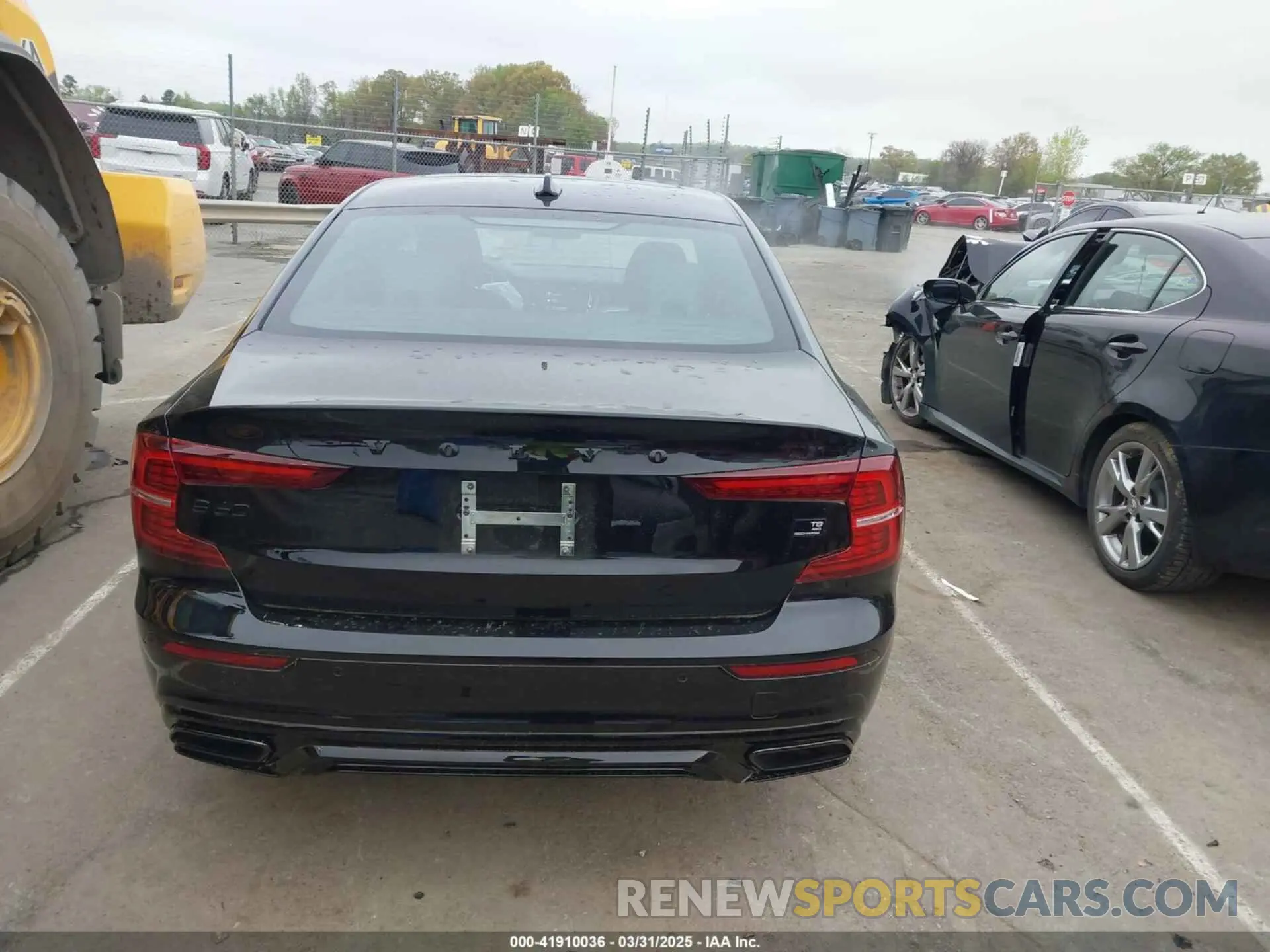 16 Photograph of a damaged car 7JRH60FD6NG192469 VOLVO S60 RECHARGE PLUG-IN HYBRID 2022
