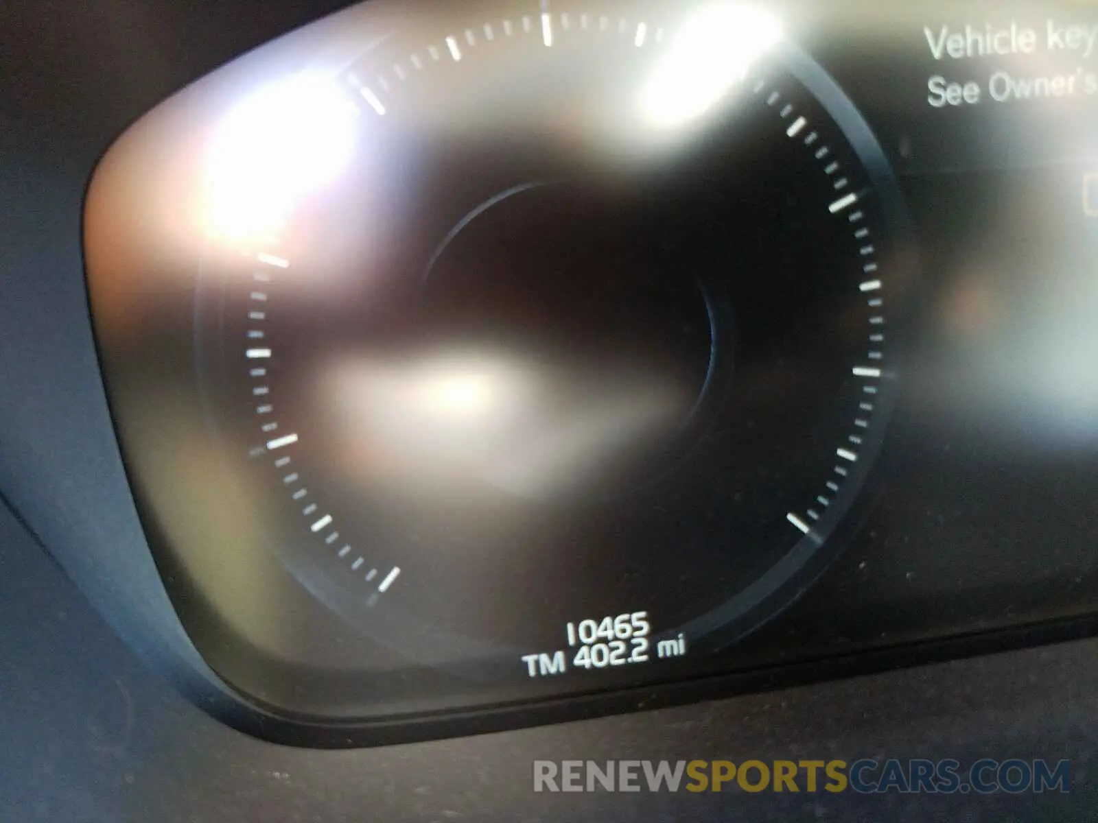 8 Photograph of a damaged car 7JR102FK2KG017211 VOLVO S60 T5 MOM 2019