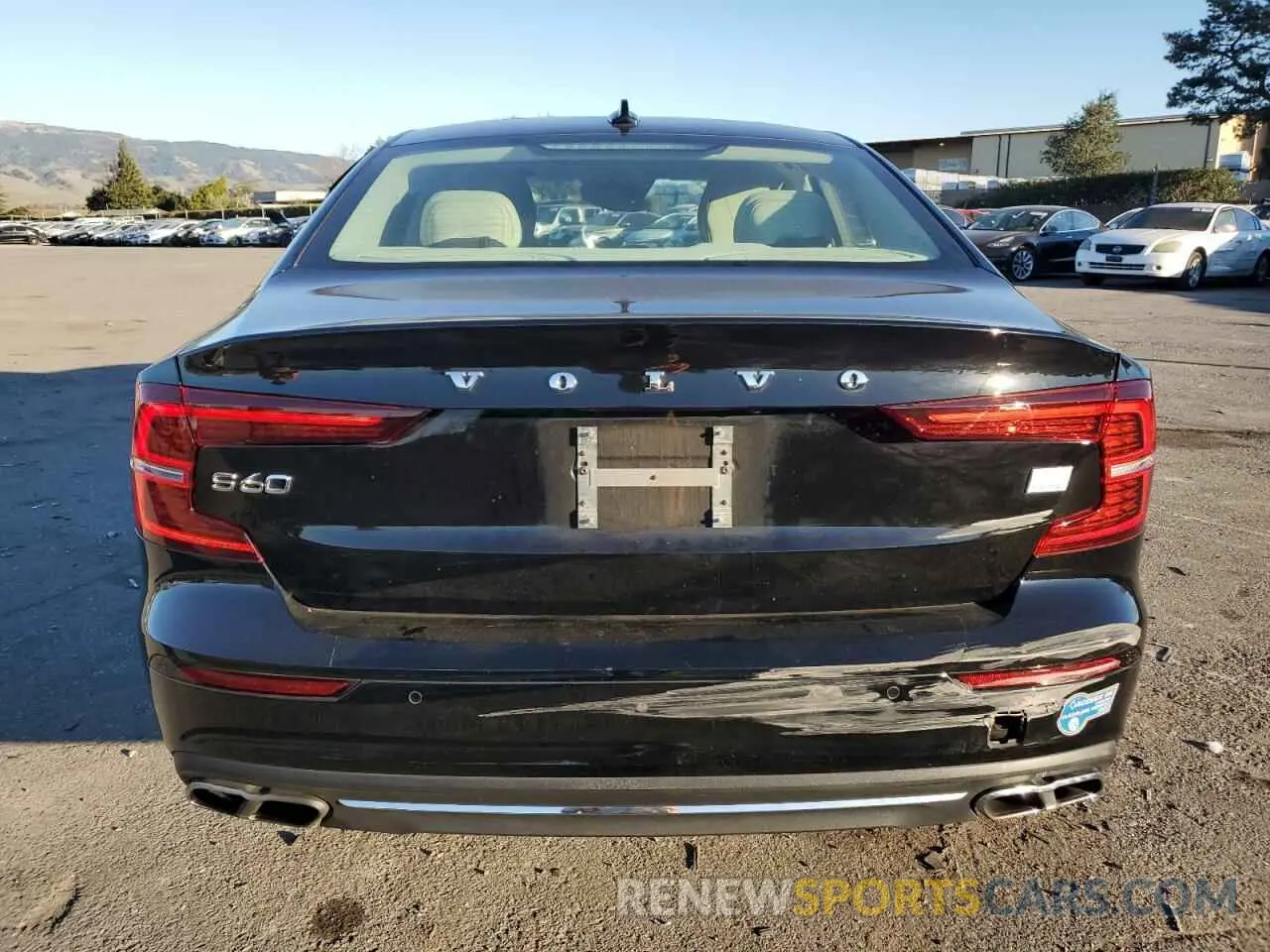 6 Photograph of a damaged car 7JRBR0FL8MG122975 VOLVO S60 T8 REC 2021