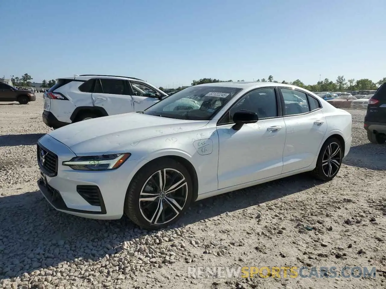 1 Photograph of a damaged car 7JRBR0FM9NG175811 VOLVO S60 T8 REC 2022