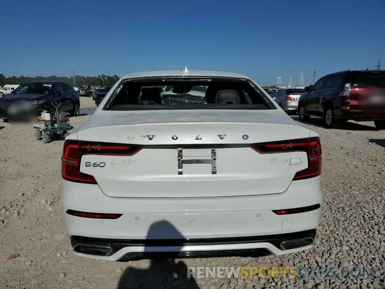 6 Photograph of a damaged car 7JRBR0FM9NG175811 VOLVO S60 T8 REC 2022