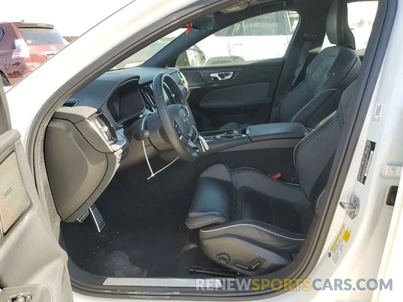 7 Photograph of a damaged car 7JRBR0FM9NG175811 VOLVO S60 T8 REC 2022